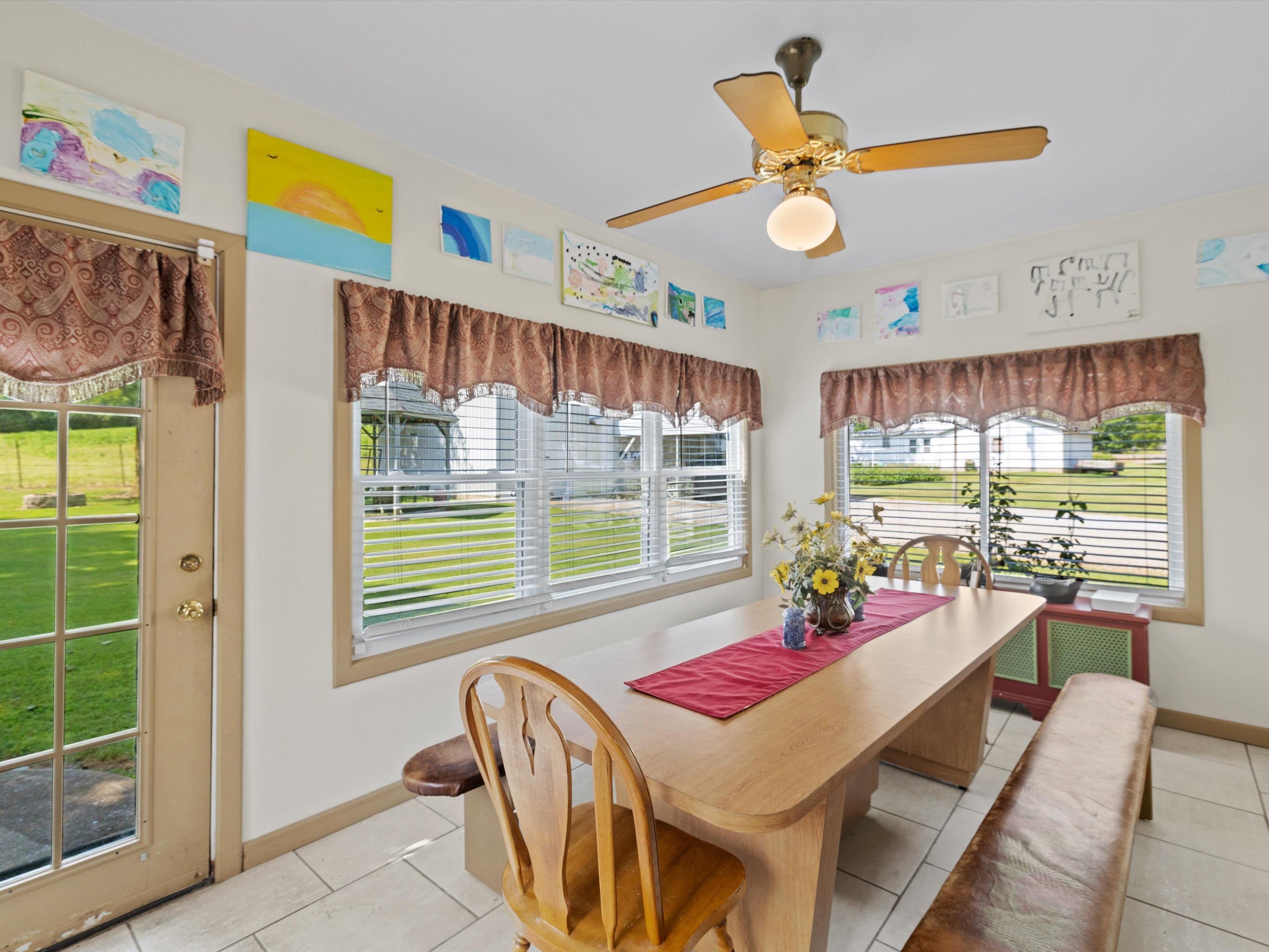 3616 Burns Rd, Owensboro, Kentucky 42301, 4 Bedrooms Bedrooms, ,1 BathroomBathrooms,Single Family Residence,For Sale,Burns Rd,90636