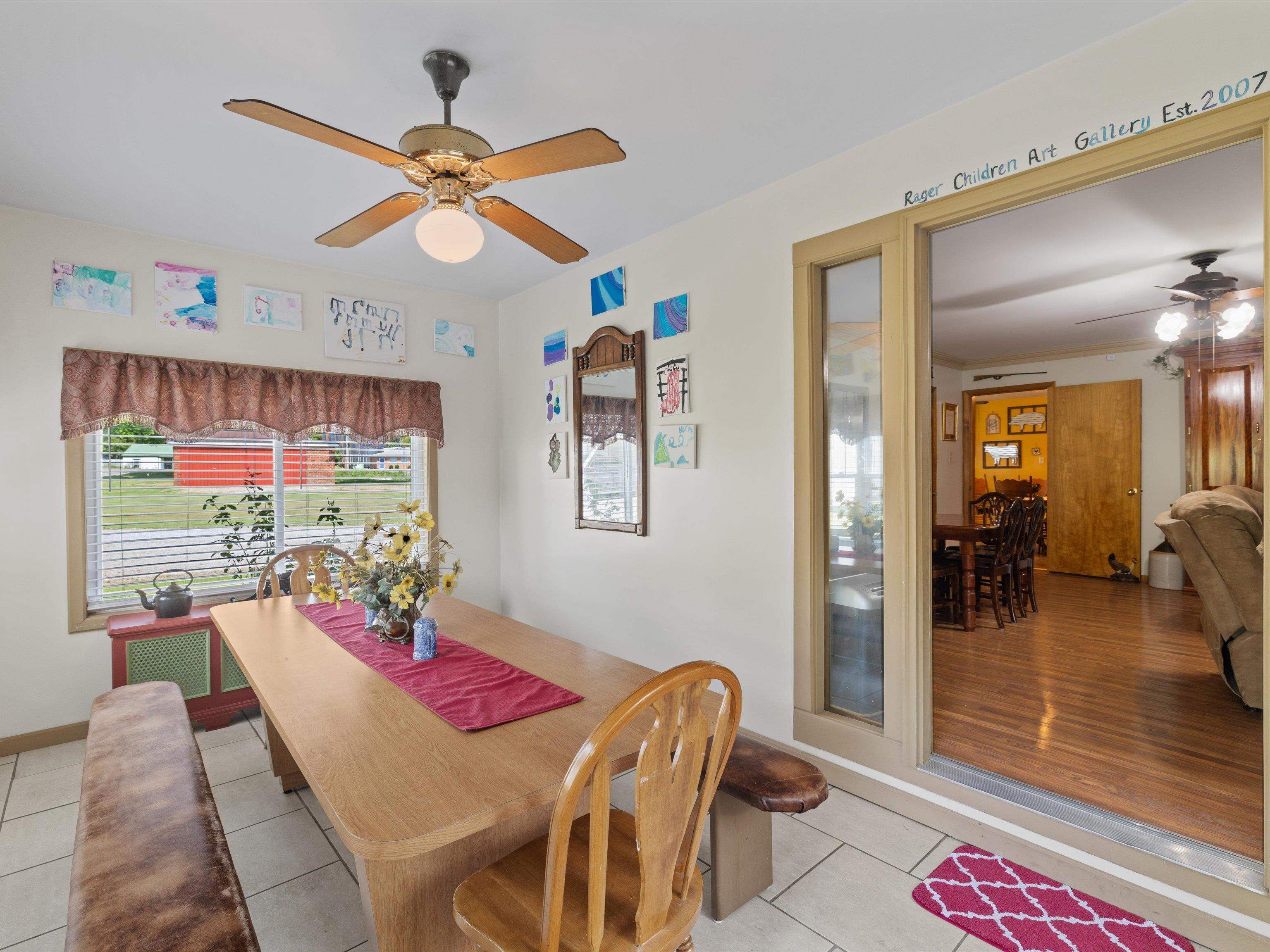 3616 Burns Rd, Owensboro, Kentucky 42301, 4 Bedrooms Bedrooms, ,1 BathroomBathrooms,Single Family Residence,For Sale,Burns Rd,90636