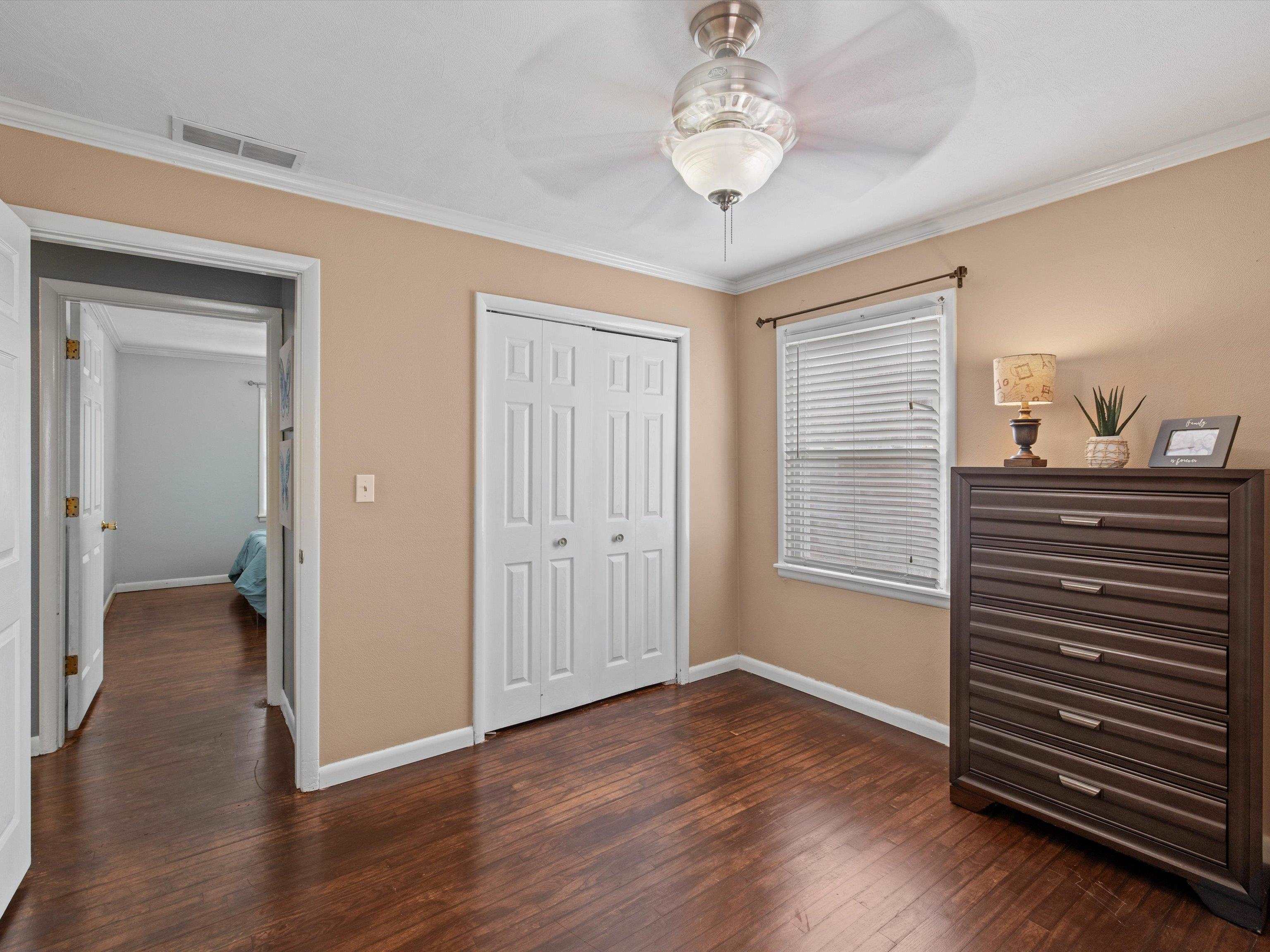 4300 Hawthorne Dr., Owensboro, Kentucky 42303, 3 Bedrooms Bedrooms, ,2 BathroomsBathrooms,Single Family Residence,For Sale,Hawthorne Dr.,90640