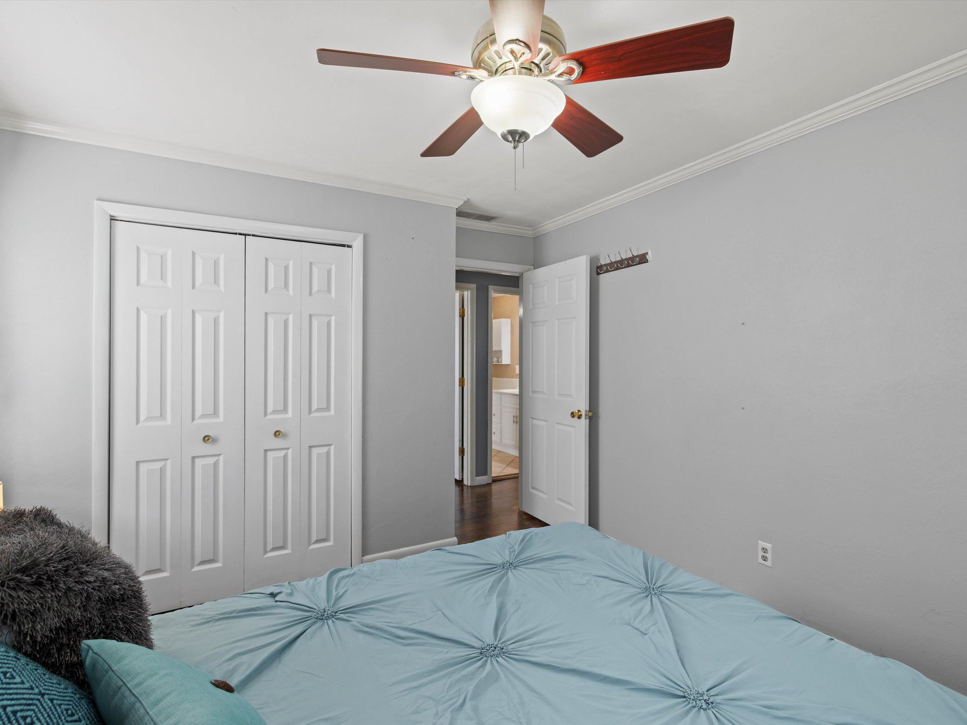4300 Hawthorne Dr., Owensboro, Kentucky 42303, 3 Bedrooms Bedrooms, ,2 BathroomsBathrooms,Single Family Residence,For Sale,Hawthorne Dr.,90640
