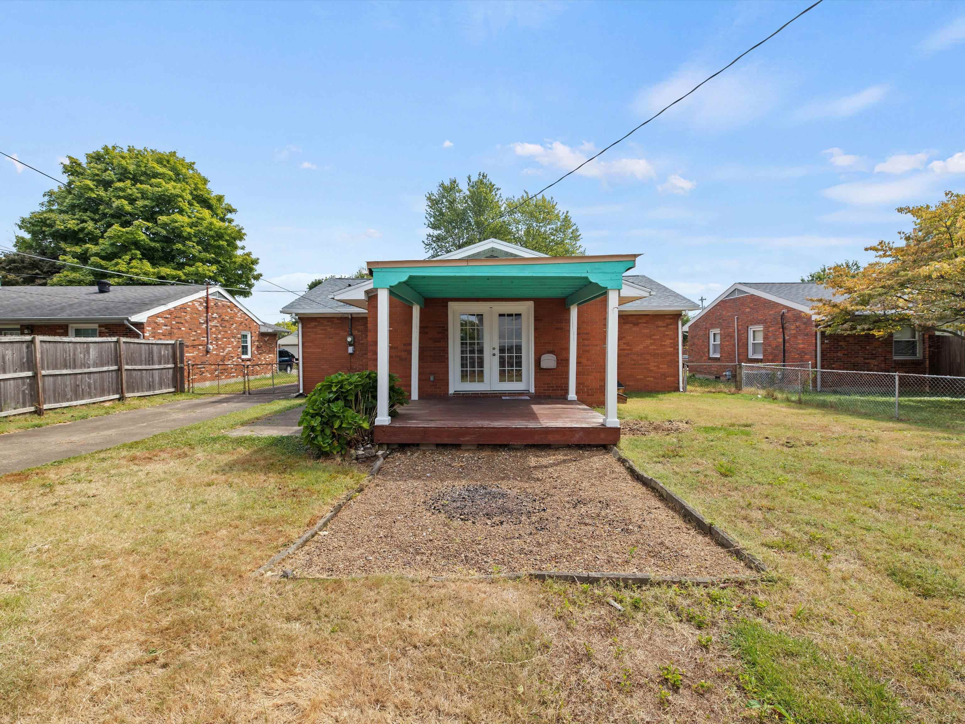 4300 Hawthorne Dr., Owensboro, Kentucky 42303, 3 Bedrooms Bedrooms, ,2 BathroomsBathrooms,Single Family Residence,For Sale,Hawthorne Dr.,90640