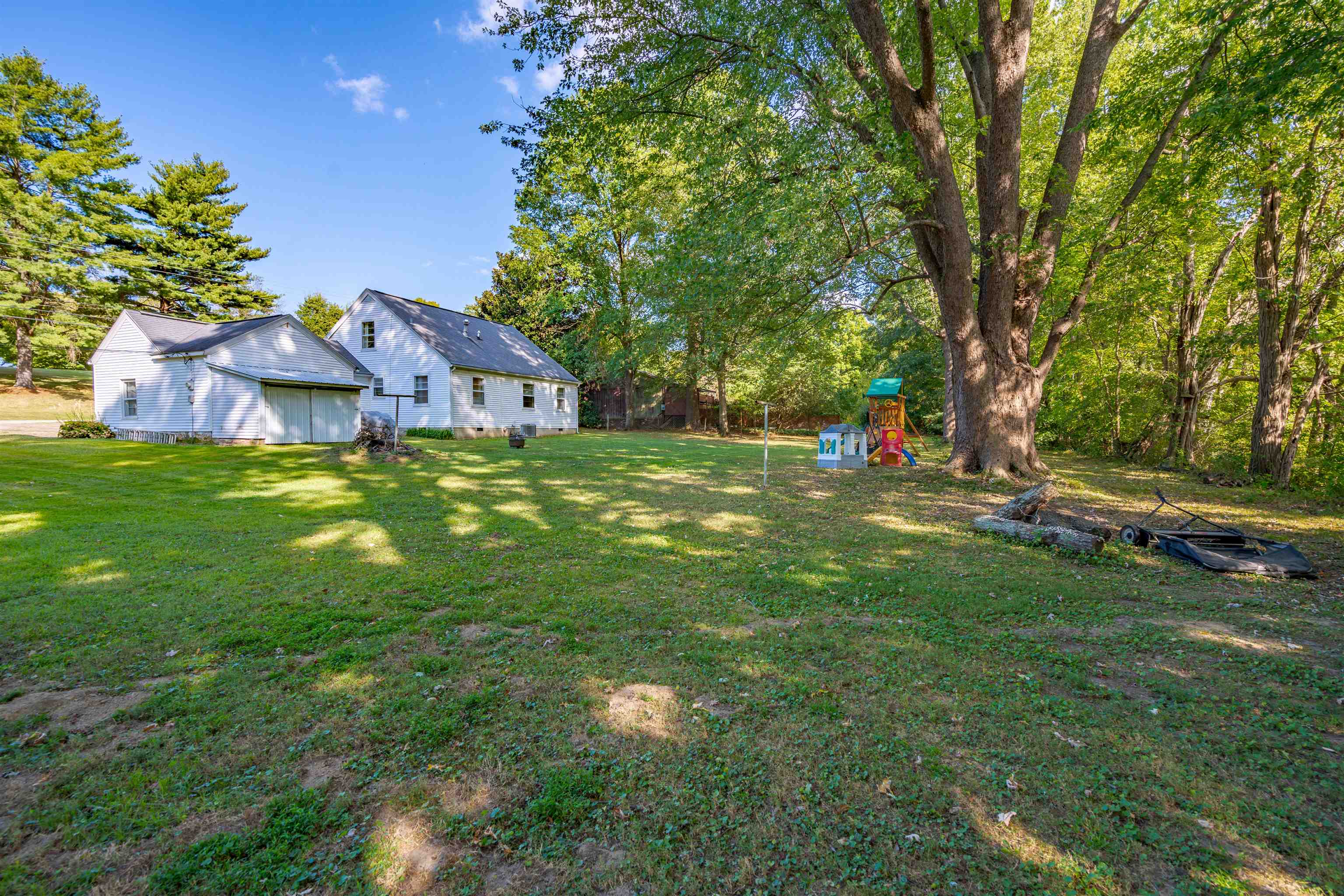 3020 Reid Rd., Owensboro, Kentucky 42303, 3 Bedrooms Bedrooms, ,1 BathroomBathrooms,Single Family Residence,For Sale,Reid Rd.,90653