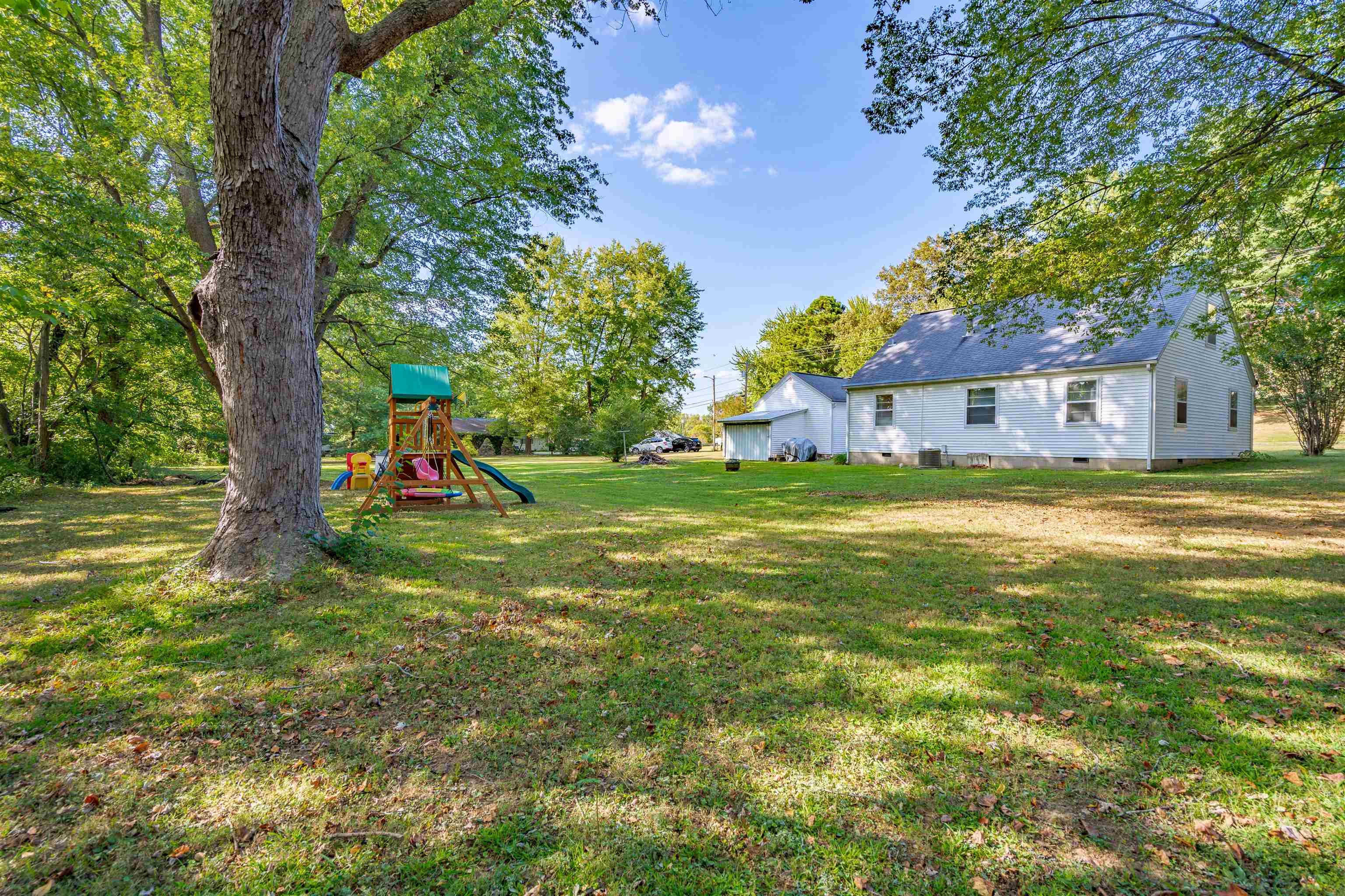 3020 Reid Rd., Owensboro, Kentucky 42303, 3 Bedrooms Bedrooms, ,1 BathroomBathrooms,Single Family Residence,For Sale,Reid Rd.,90653