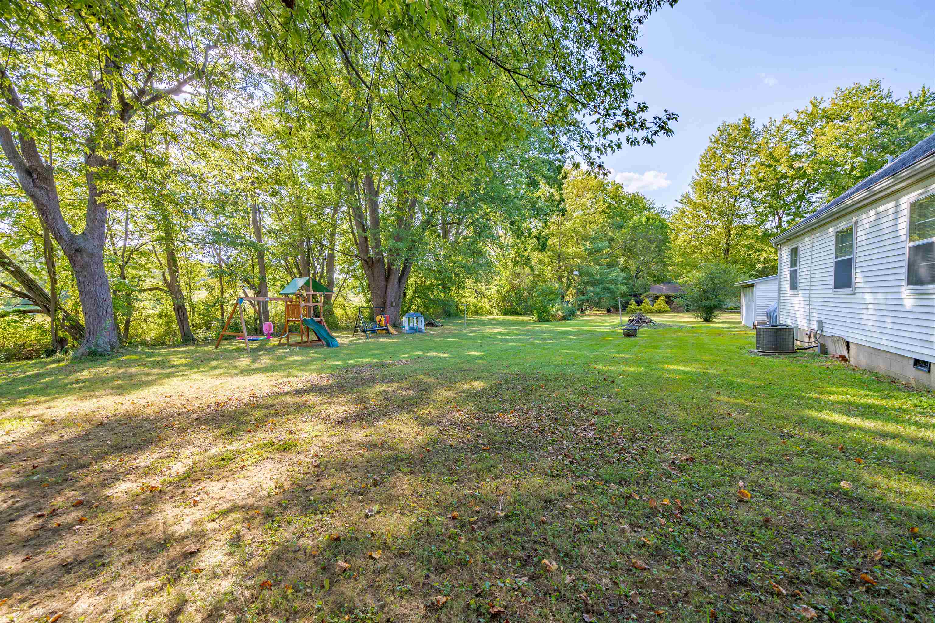 3020 Reid Rd., Owensboro, Kentucky 42303, 3 Bedrooms Bedrooms, ,1 BathroomBathrooms,Single Family Residence,For Sale,Reid Rd.,90653