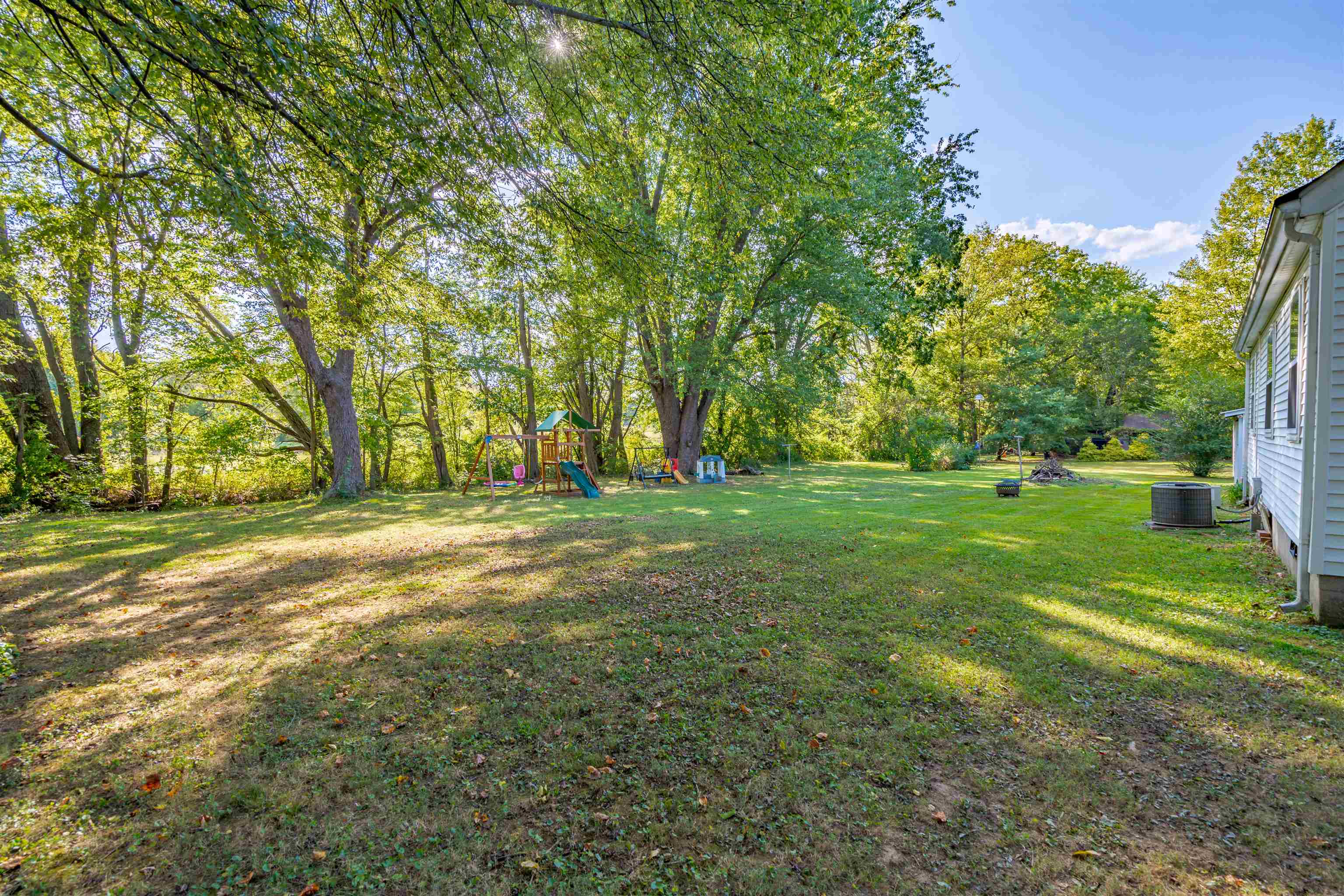 3020 Reid Rd., Owensboro, Kentucky 42303, 3 Bedrooms Bedrooms, ,1 BathroomBathrooms,Single Family Residence,For Sale,Reid Rd.,90653