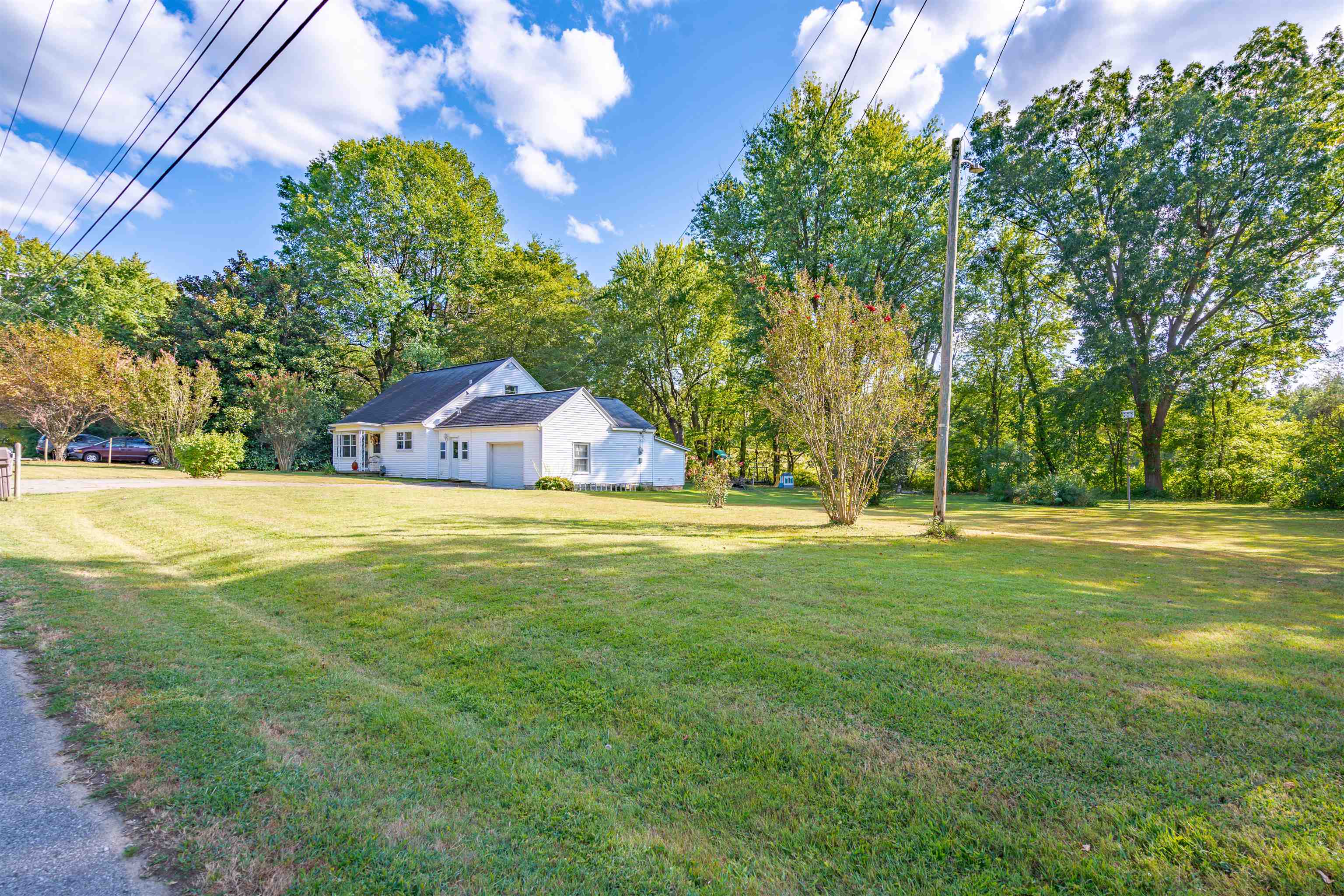 3020 Reid Rd., Owensboro, Kentucky 42303, 3 Bedrooms Bedrooms, ,1 BathroomBathrooms,Single Family Residence,For Sale,Reid Rd.,90653