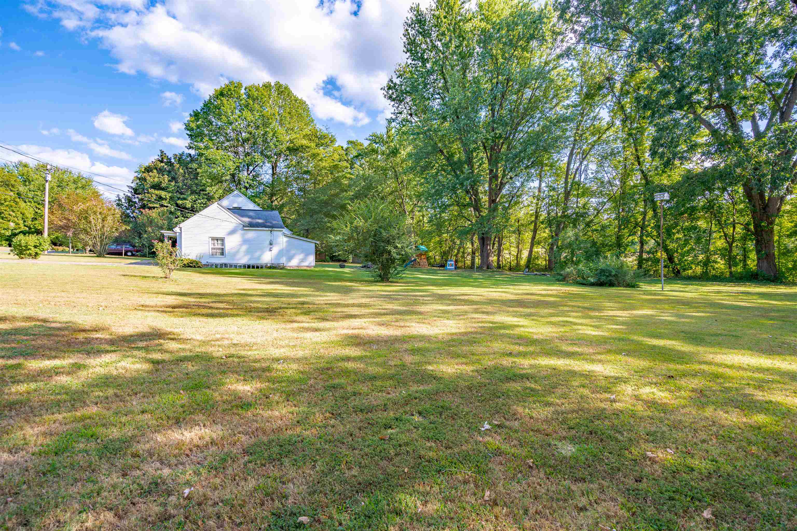 3020 Reid Rd., Owensboro, Kentucky 42303, 3 Bedrooms Bedrooms, ,1 BathroomBathrooms,Single Family Residence,For Sale,Reid Rd.,90653