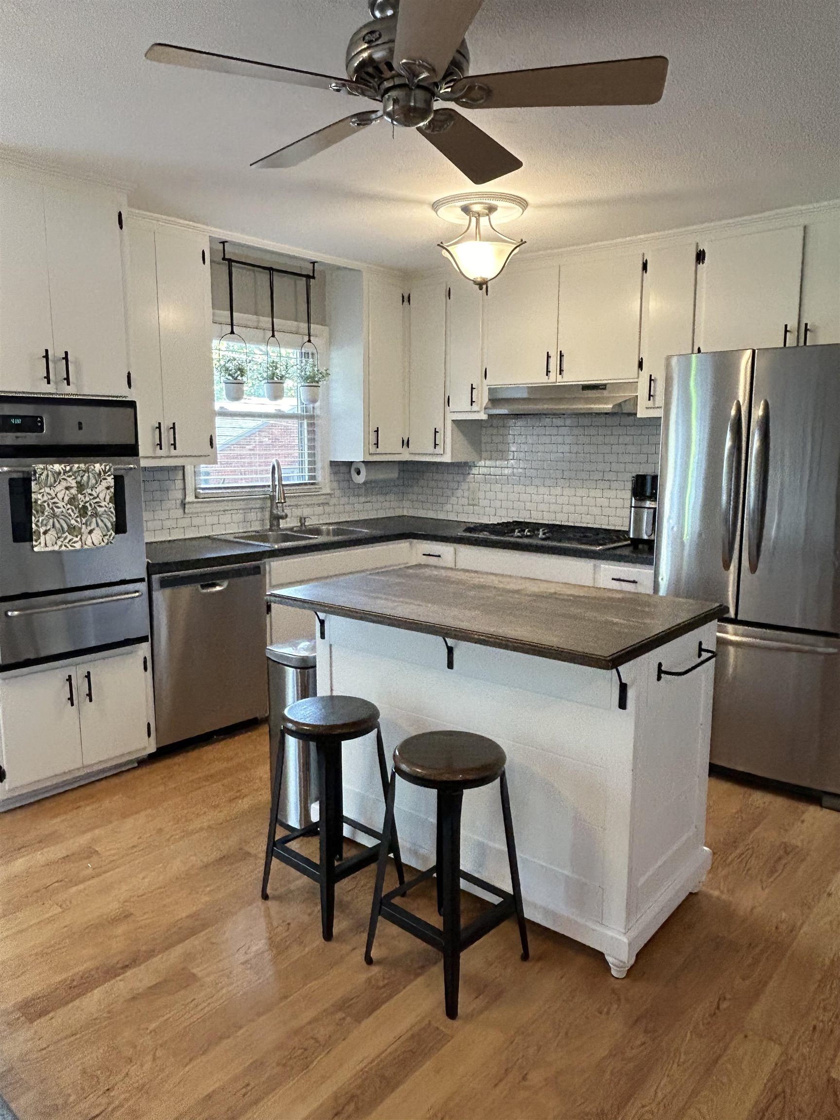 4634 Philpot Heights, Philpot, Kentucky 42366, 3 Bedrooms Bedrooms, ,1 BathroomBathrooms,Single Family Residence,For Sale,Philpot Heights,90654