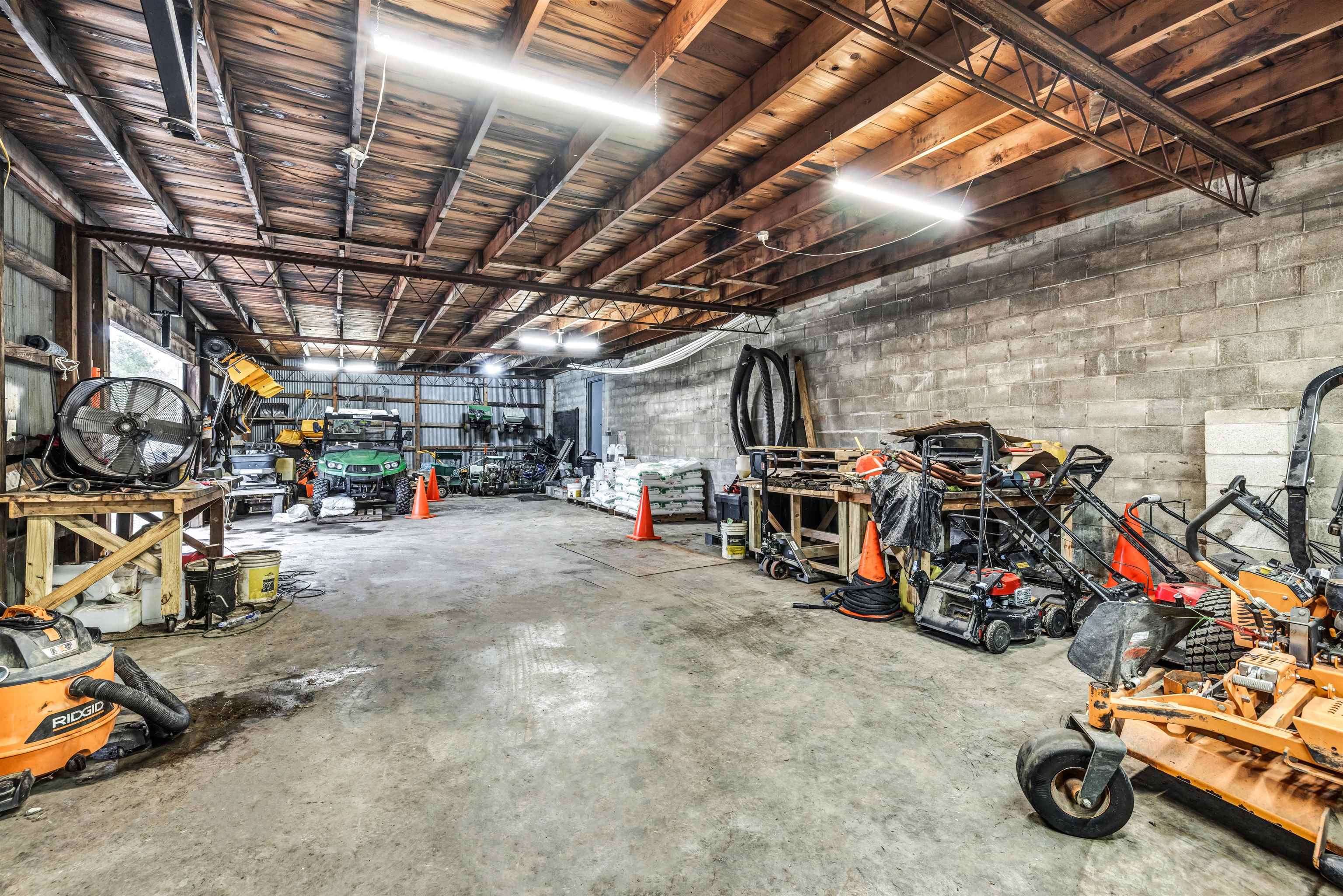 1227 Moseley Street, Owensboro, Kentucky 42303, ,Mixed Use,For Sale,Moseley Street,90656