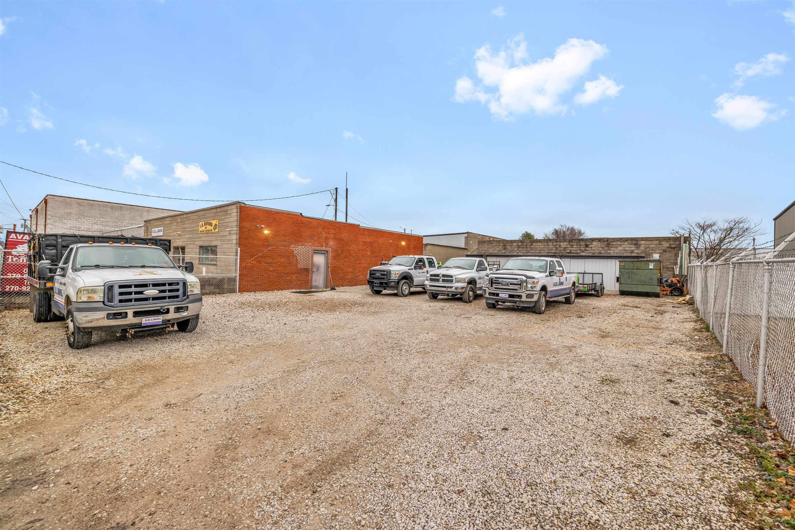 1227 Moseley Street, Owensboro, Kentucky 42303, ,Mixed Use,For Sale,Moseley Street,90656