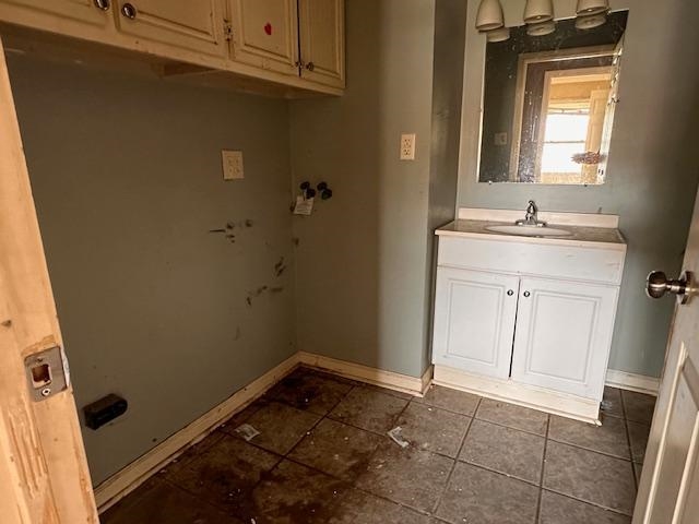 1355 Meadowlane Dr, Lewisport, Kentucky 42351, 4 Bedrooms Bedrooms, ,1 BathroomBathrooms,Single Family Residence,For Sale,Meadowlane Dr,90657