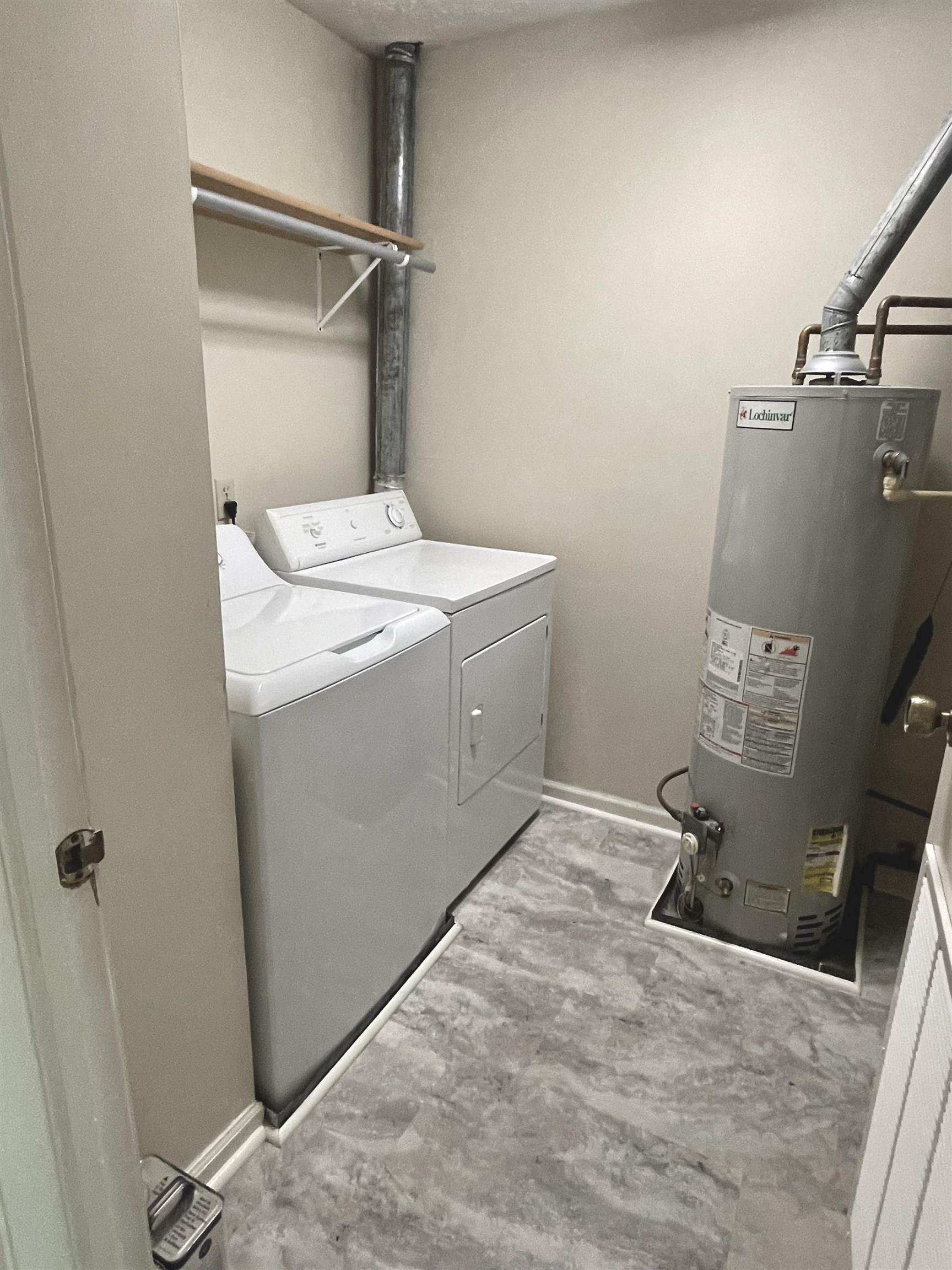 2D Quail Ridge Court, Owensboro, Kentucky 42303, 2 Bedrooms Bedrooms, ,1 BathroomBathrooms,Condominium,For Sale,Quail Ridge Court,90663