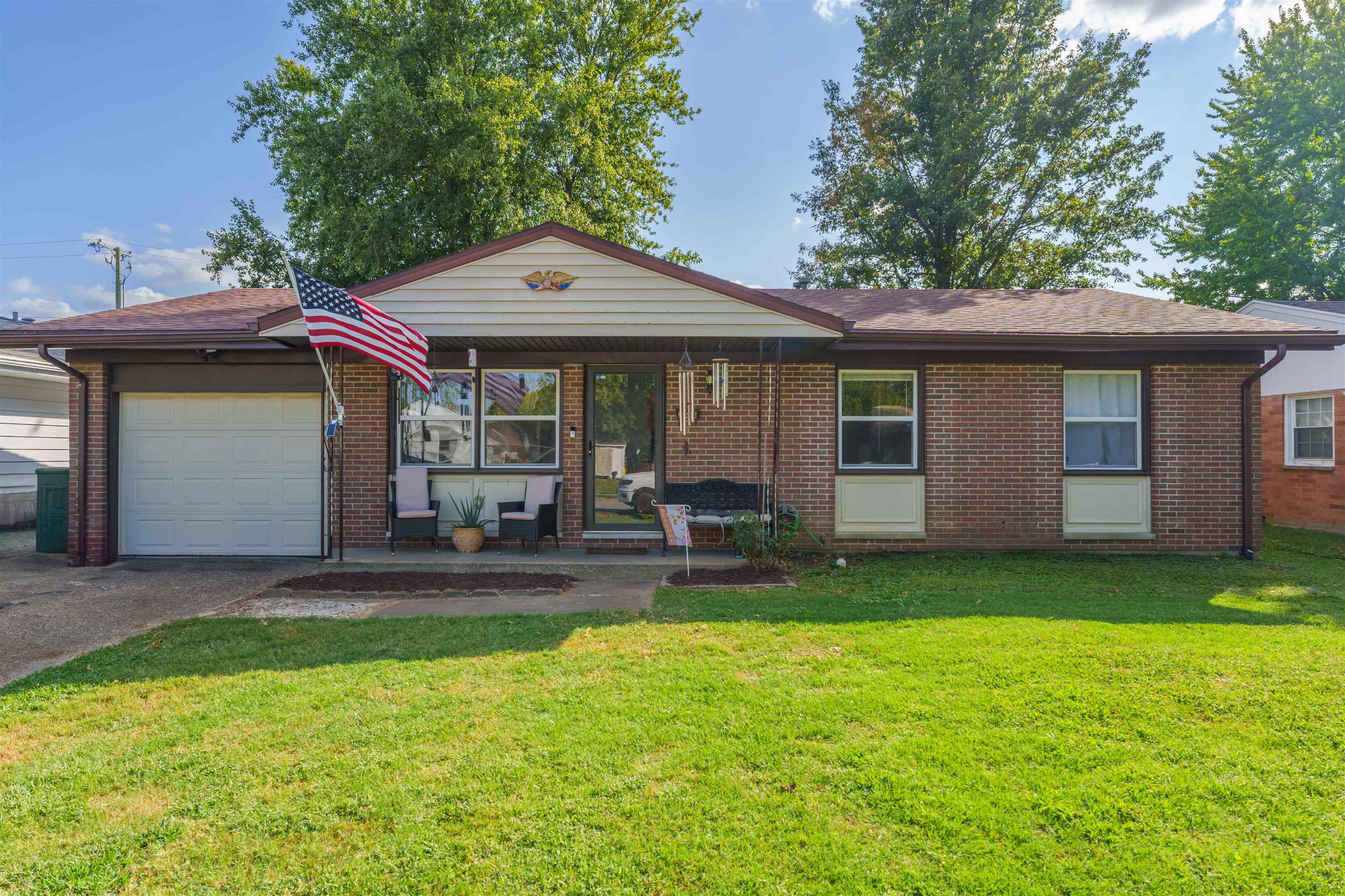 2814 Flamingo, Owensboro, Kentucky 42301, 3 Bedrooms Bedrooms, ,1 BathroomBathrooms,Single Family Residence,For Sale,Flamingo,90664