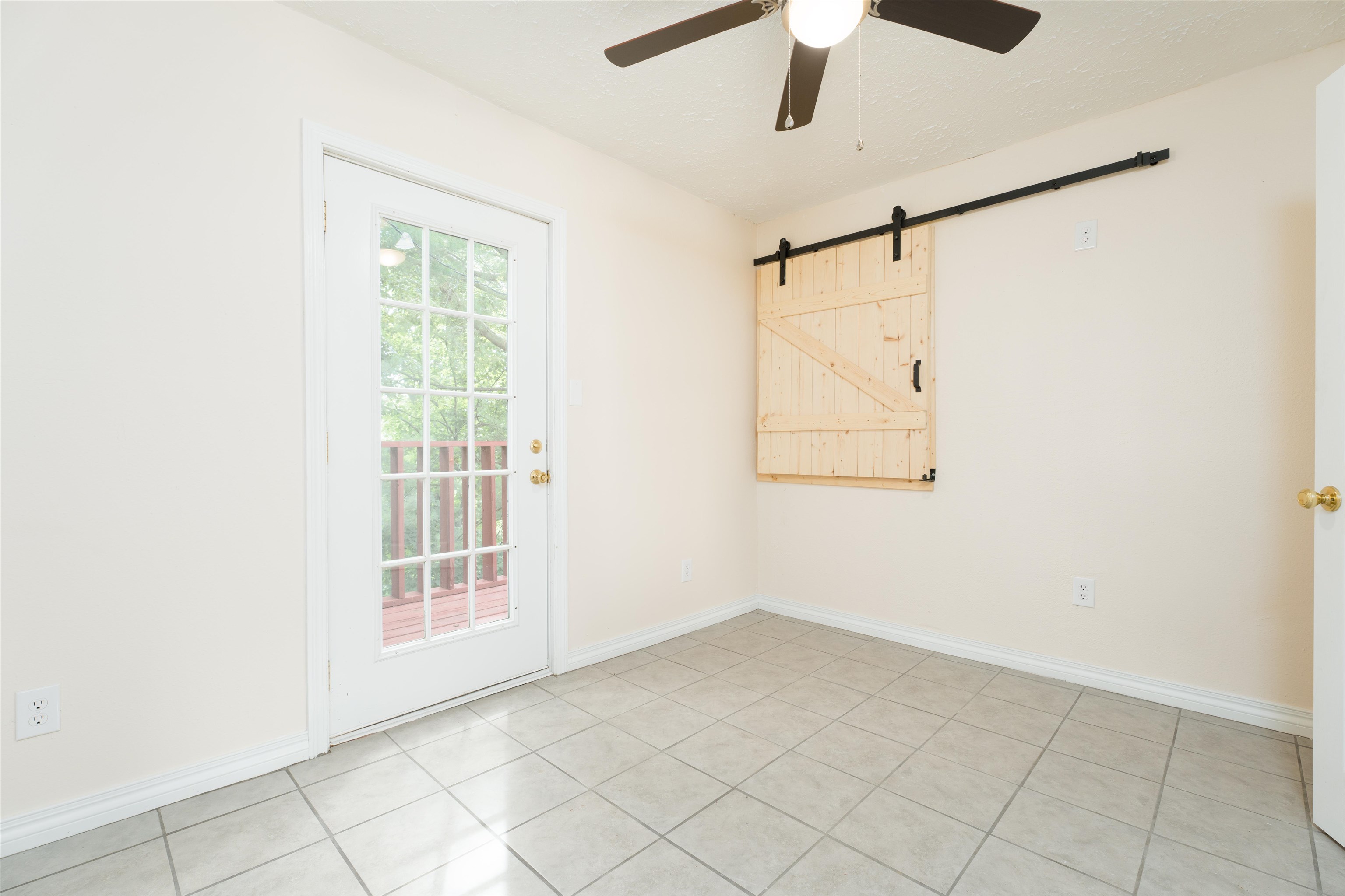 6875 Old Henderson Spottsville Road, Spottsville, Kentucky 42458, 1 Bedroom Bedrooms, ,1 BathroomBathrooms,Single Family Residence,For Sale,Old Henderson Spottsville Road,90665