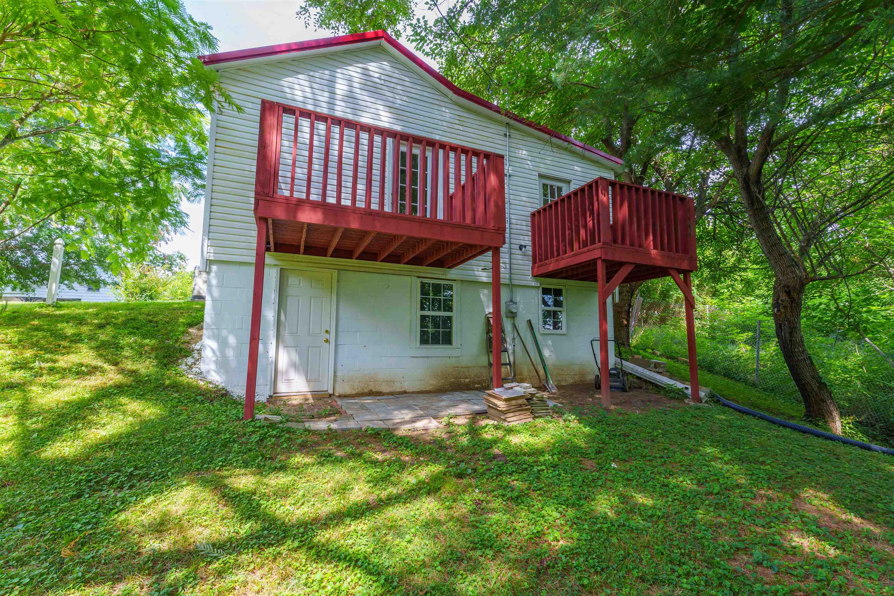 6875 Old Henderson Spottsville Road, Spottsville, Kentucky 42458, 1 Bedroom Bedrooms, ,1 BathroomBathrooms,Single Family Residence,For Sale,Old Henderson Spottsville Road,90665