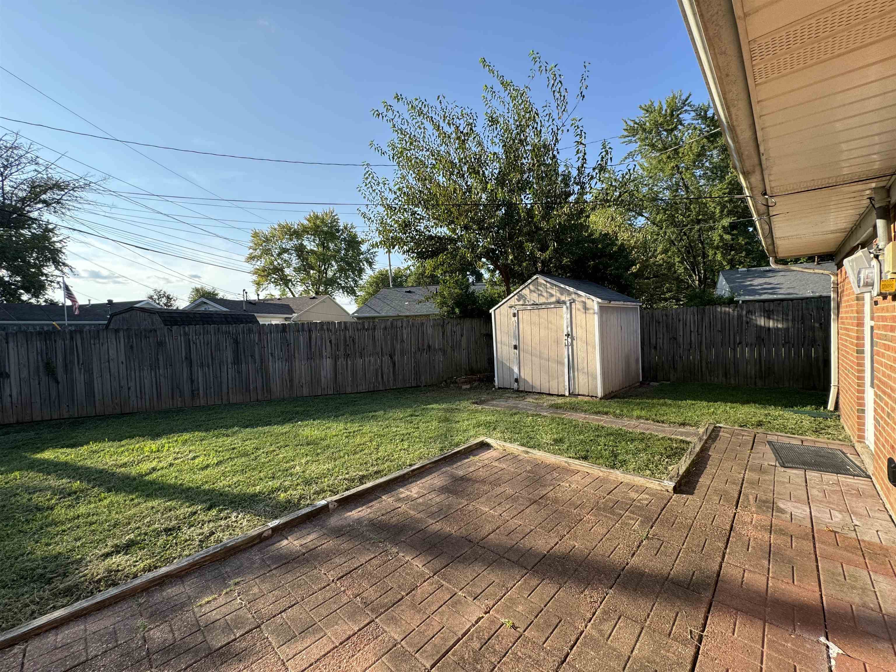 836 Gardenside Dr, Owensboro, Kentucky 42301, 3 Bedrooms Bedrooms, ,1 BathroomBathrooms,Single Family Residence,For Sale,Gardenside Dr,90666