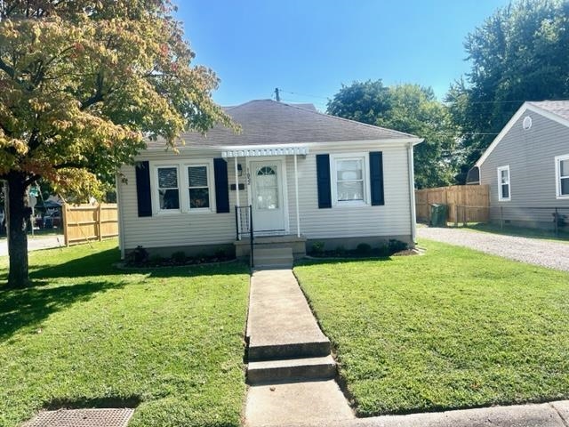 1852 Chesterfield Drive, Owensboro, Kentucky 42301, 2 Bedrooms Bedrooms, ,1 BathroomBathrooms,Single Family Residence,For Sale,Chesterfield Drive,90669