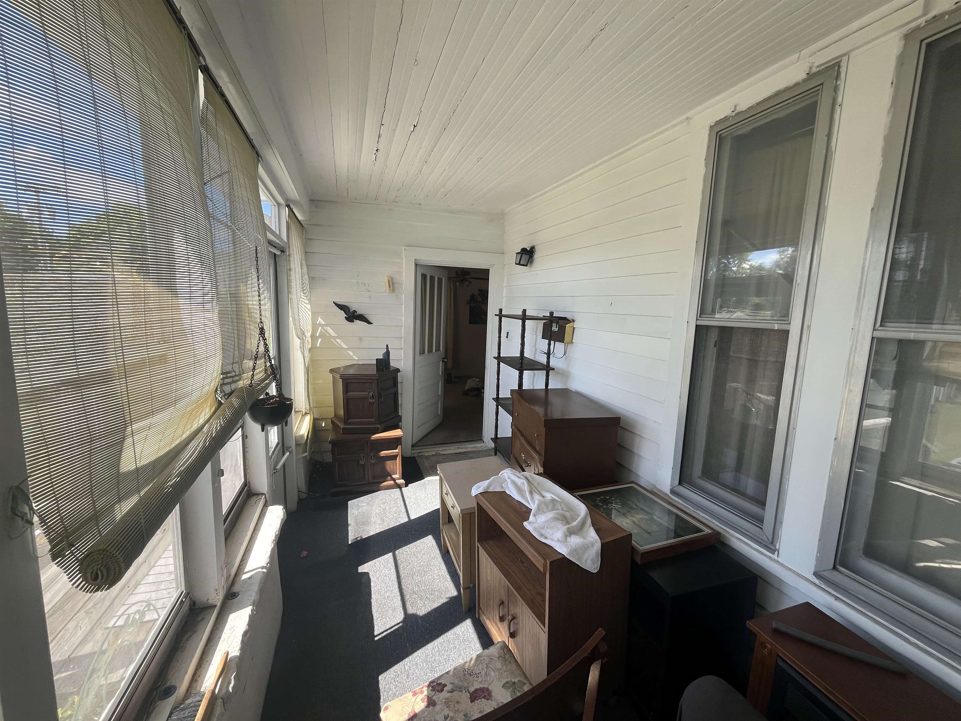 819 11th Street, Owensboro, Kentucky 42301, 2 Bedrooms Bedrooms, ,1 BathroomBathrooms,Single Family Residence,For Sale,11th Street,90672