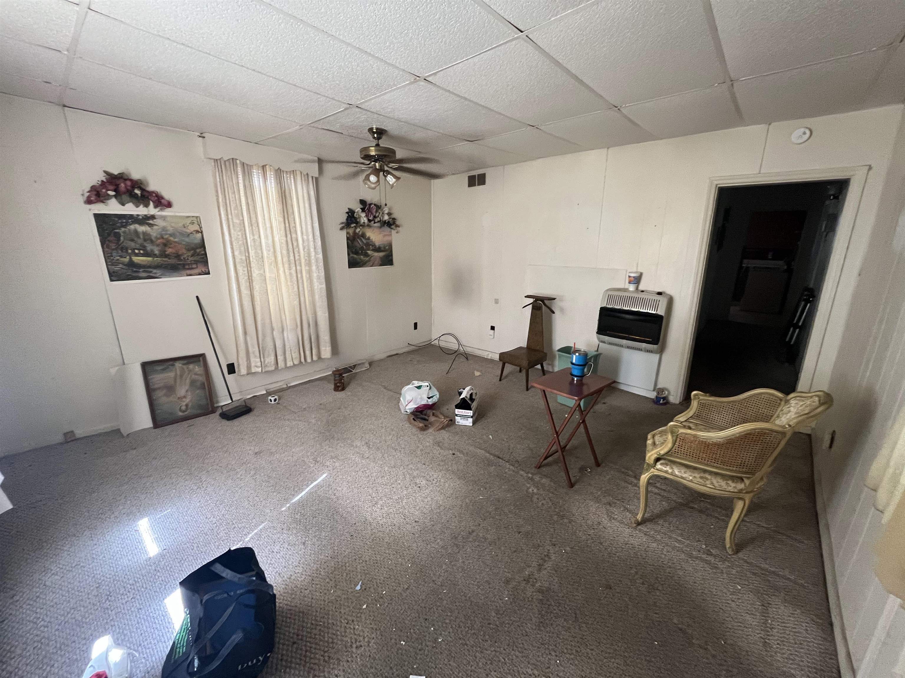 819 11th Street, Owensboro, Kentucky 42301, 2 Bedrooms Bedrooms, ,1 BathroomBathrooms,Single Family Residence,For Sale,11th Street,90672