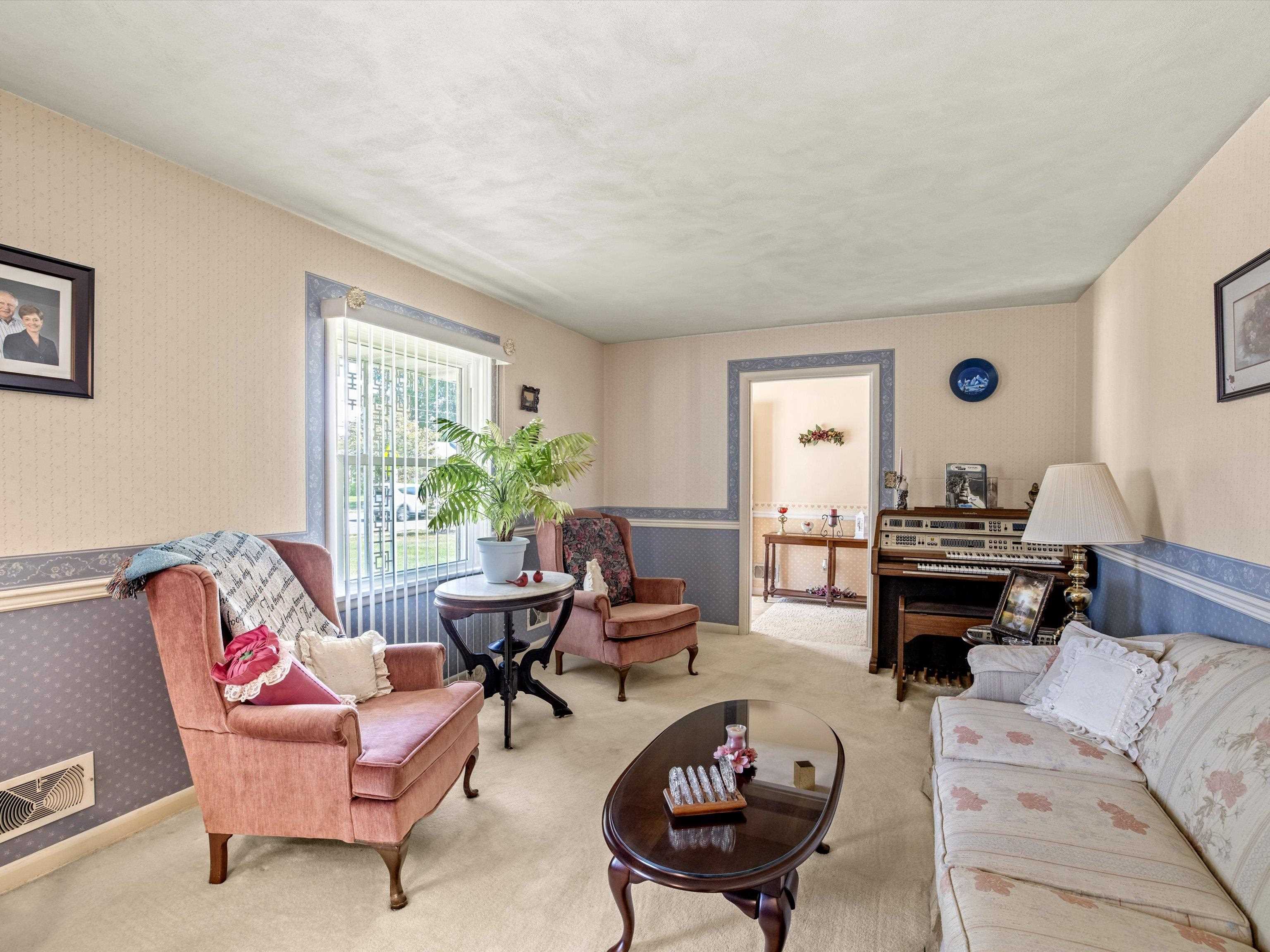1920 Lewis Lane, Owensboro, Kentucky 42301, 3 Bedrooms Bedrooms, ,2 BathroomsBathrooms,Single Family Residence,For Sale,Lewis Lane,90673