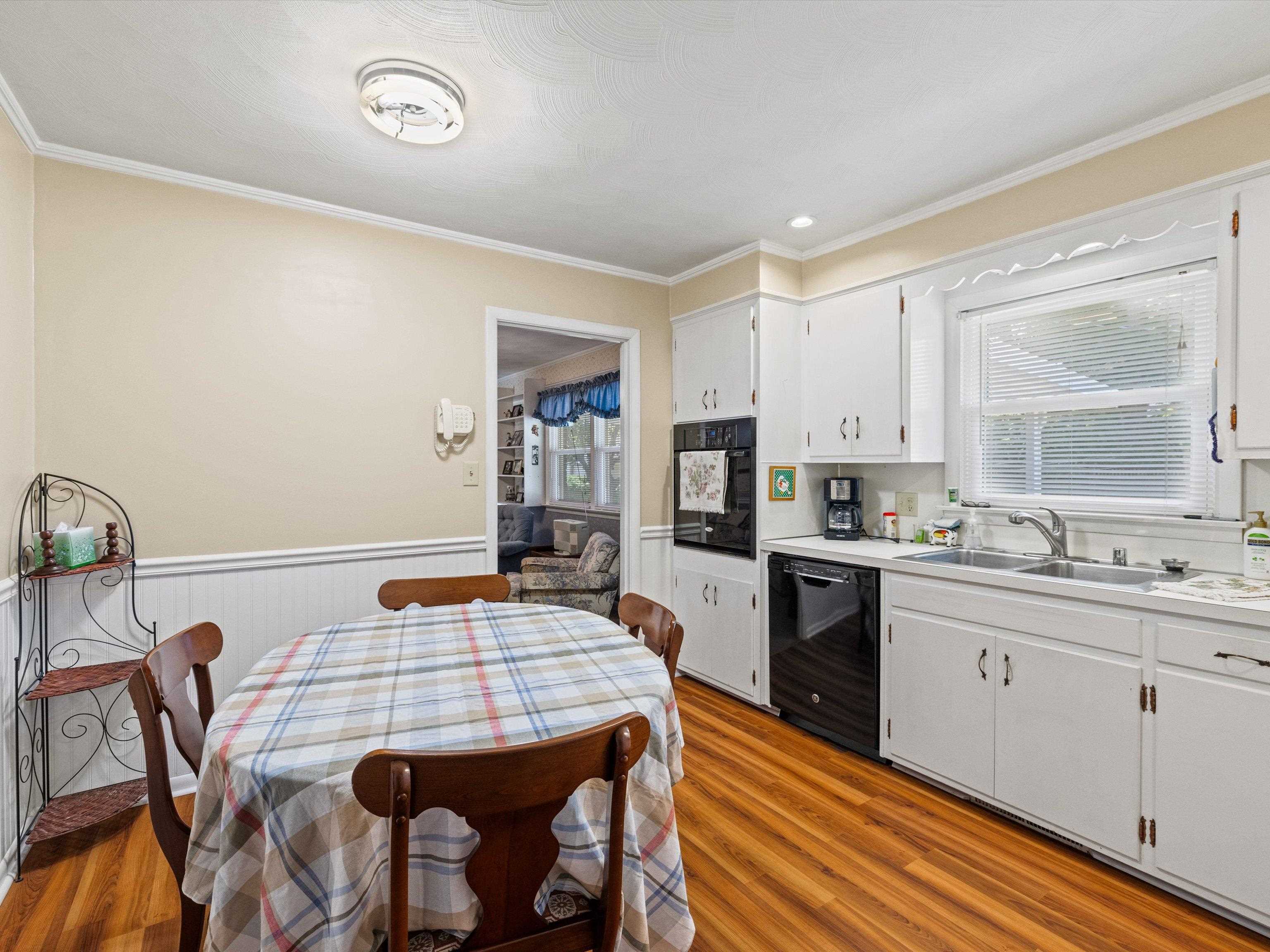1920 Lewis Lane, Owensboro, Kentucky 42301, 3 Bedrooms Bedrooms, ,2 BathroomsBathrooms,Single Family Residence,For Sale,Lewis Lane,90673