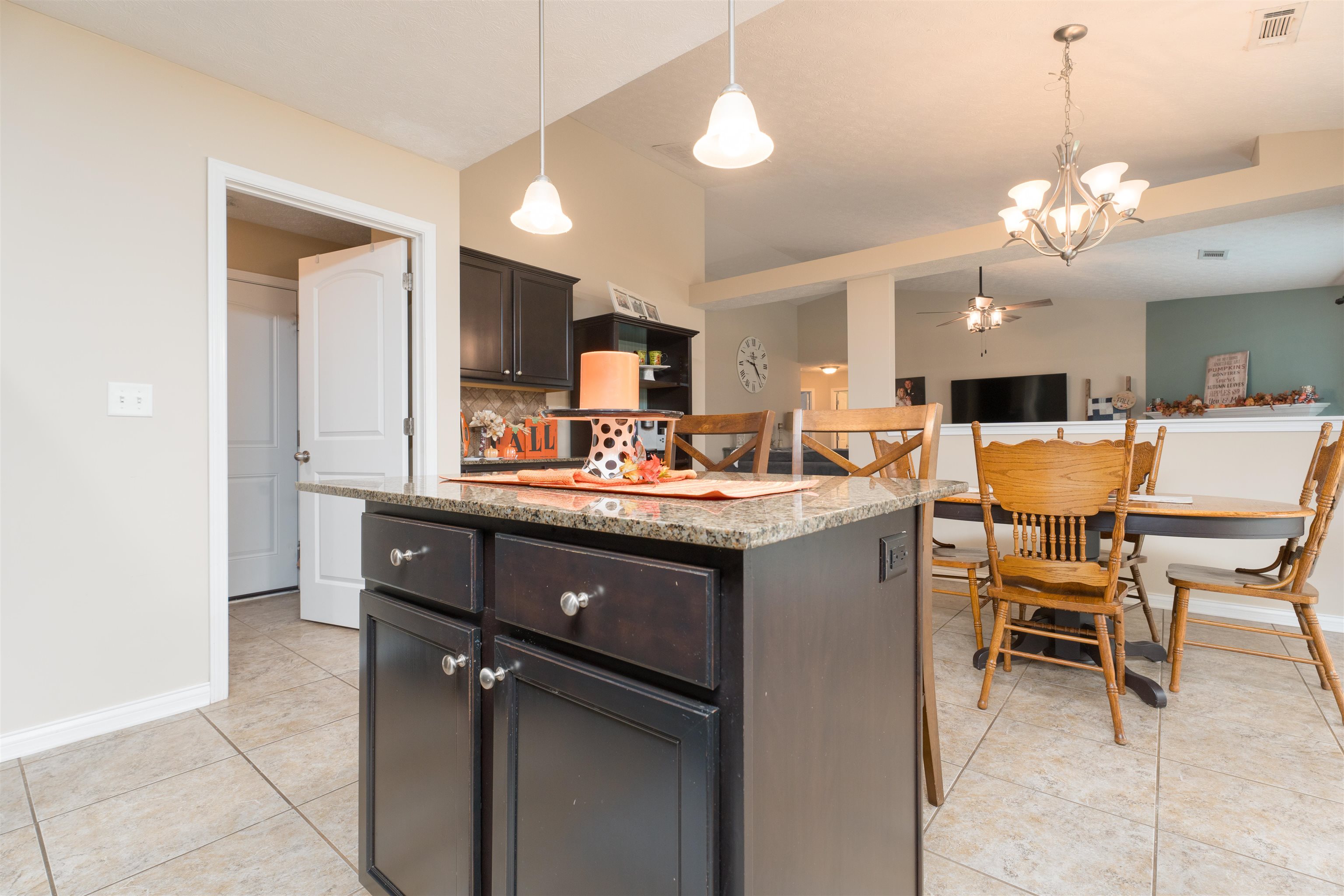 2720 High Pass Pt., Owensboro, Kentucky 42303, 3 Bedrooms Bedrooms, ,2 BathroomsBathrooms,Single Family Residence,For Sale,High Pass Pt.,90677