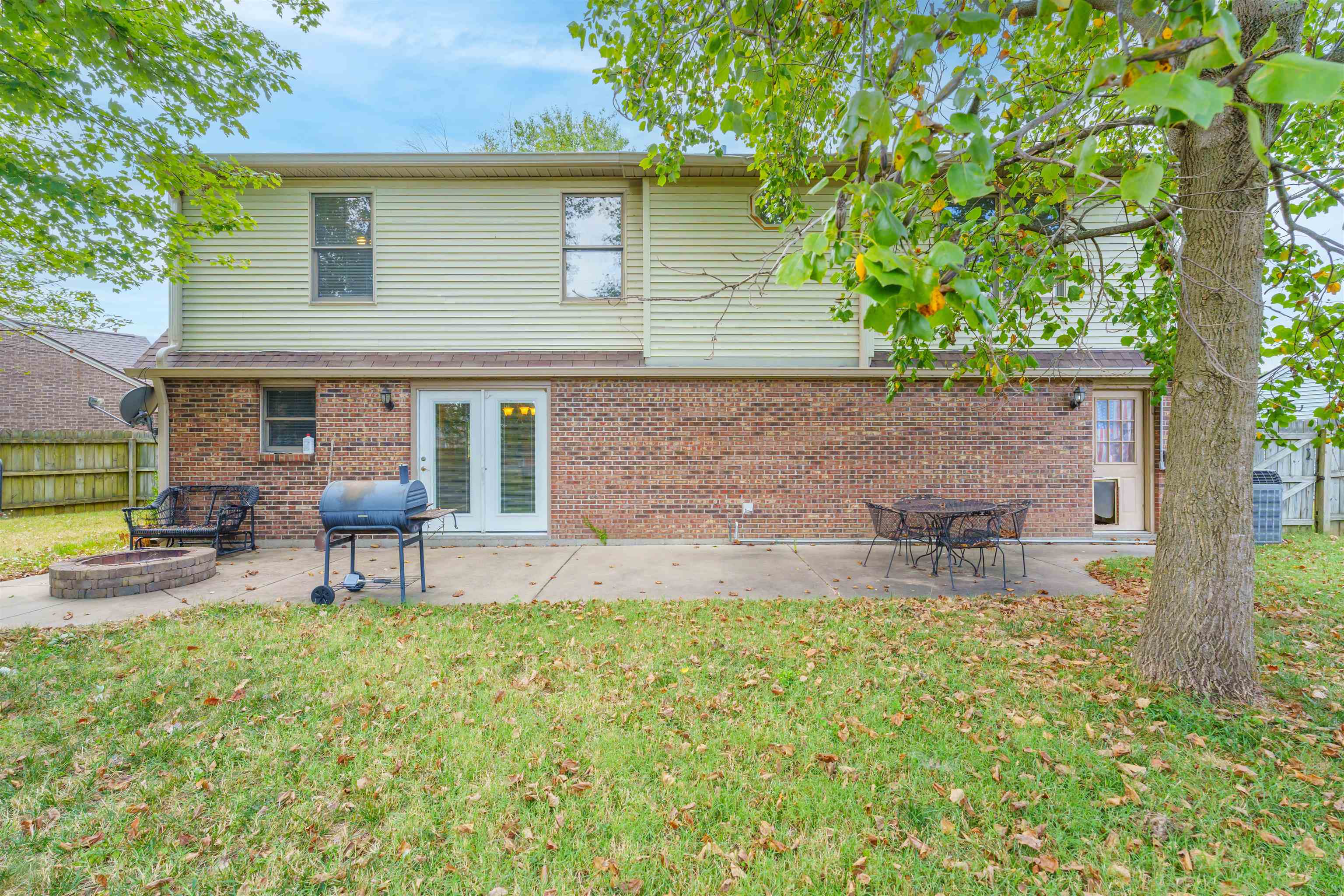 4613 McIntire Xing, Owensboro, Kentucky 42301, 3 Bedrooms Bedrooms, ,2 BathroomsBathrooms,Single Family Residence,For Sale,McIntire Xing,90682
