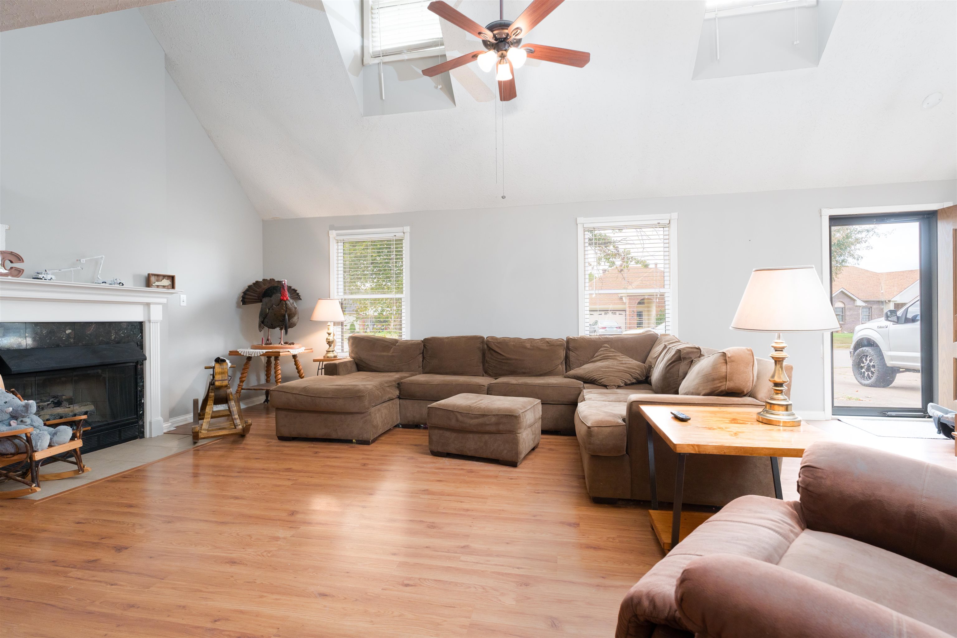 4613 McIntire Xing, Owensboro, Kentucky 42301, 3 Bedrooms Bedrooms, ,2 BathroomsBathrooms,Single Family Residence,For Sale,McIntire Xing,90682