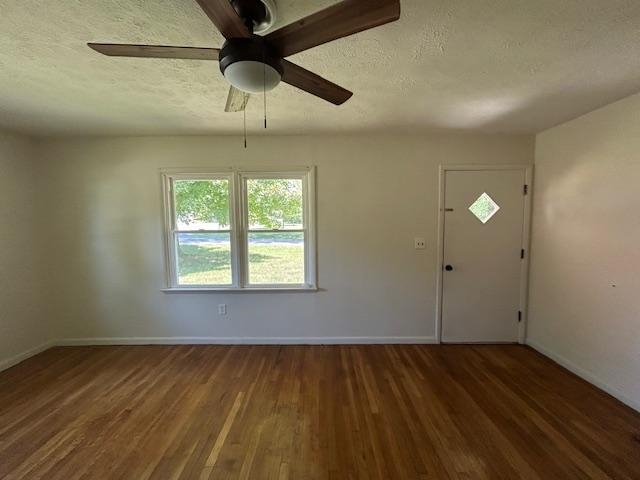 840 Broad Street, Beaver Dam, Kentucky 42320, 2 Bedrooms Bedrooms, ,1 BathroomBathrooms,Single Family Residence,For Sale,Broad Street,90694