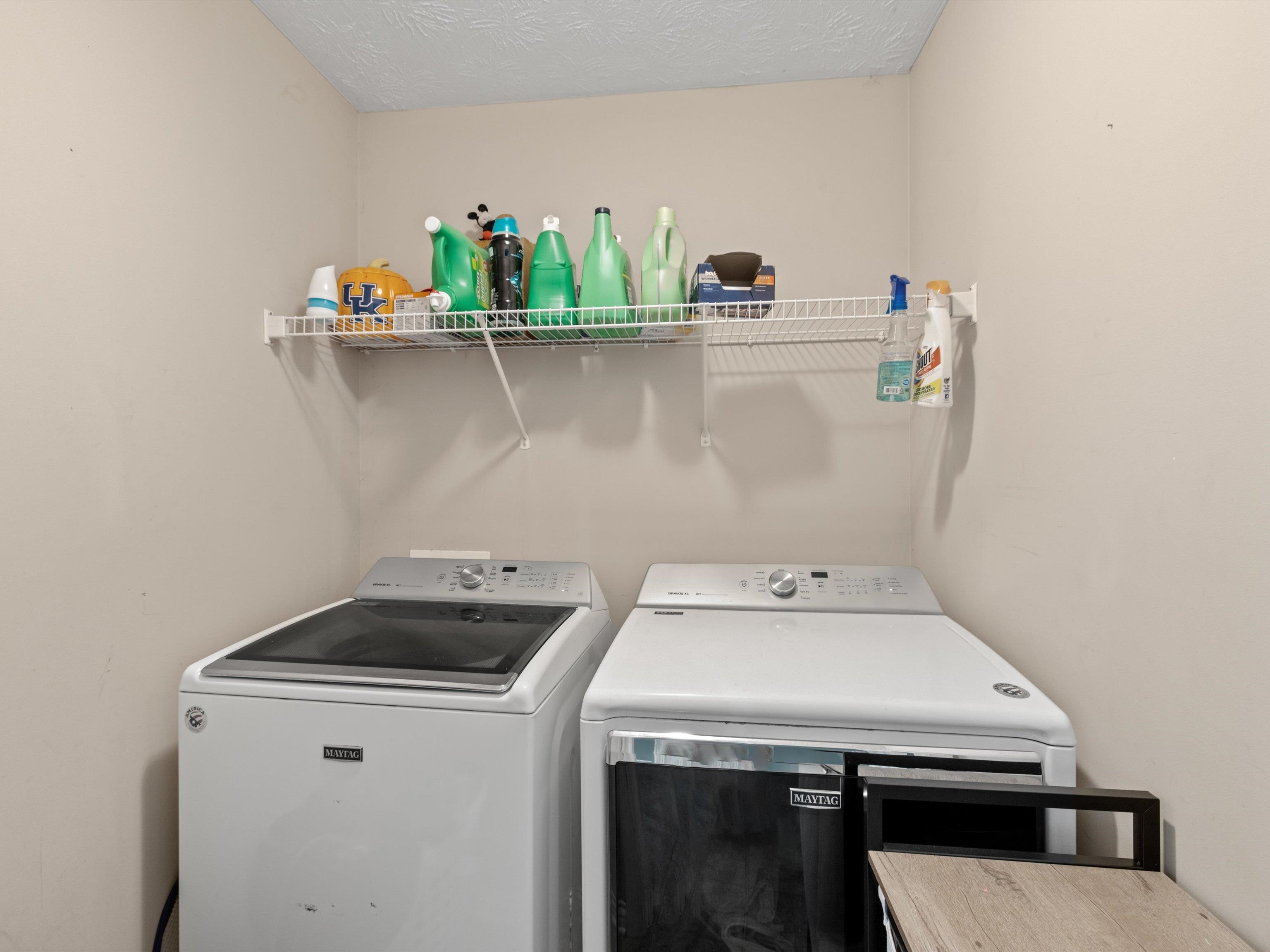 528 Camden Circle, Owensboro, Kentucky 42301, 3 Bedrooms Bedrooms, ,2 BathroomsBathrooms,Single Family Residence,For Sale,Camden Circle,90696