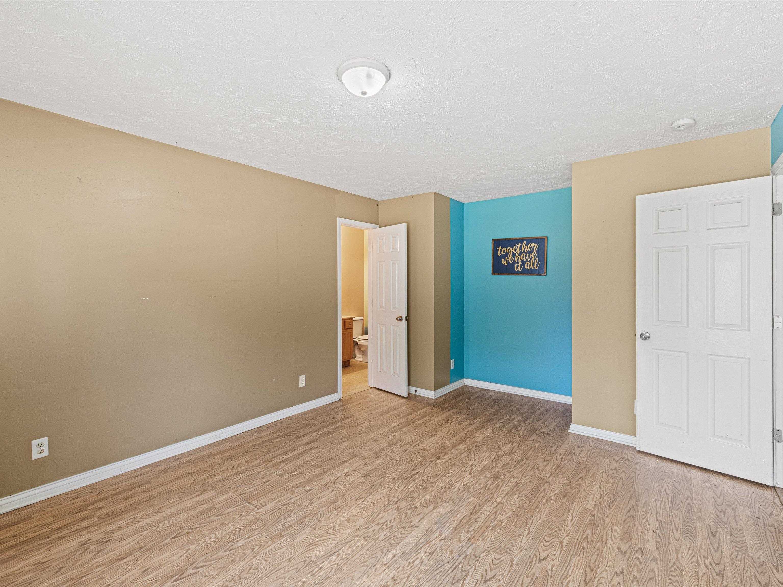 528 Camden Circle, Owensboro, Kentucky 42301, 3 Bedrooms Bedrooms, ,2 BathroomsBathrooms,Single Family Residence,For Sale,Camden Circle,90696