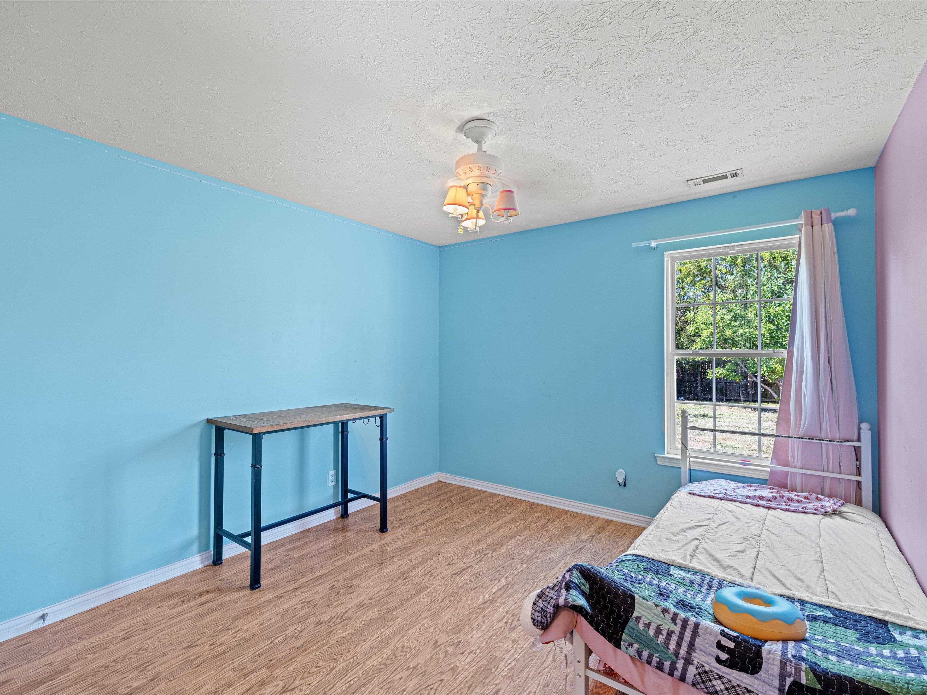 528 Camden Circle, Owensboro, Kentucky 42301, 3 Bedrooms Bedrooms, ,2 BathroomsBathrooms,Single Family Residence,For Sale,Camden Circle,90696