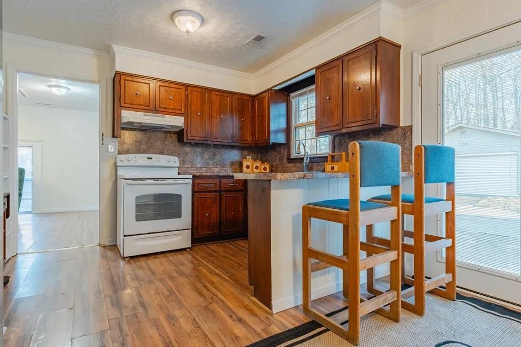 103 Winding Creek, Madisonville, Kentucky 42431, 3 Bedrooms Bedrooms, ,1 BathroomBathrooms,Single Family Residence,For Sale,Winding Creek,90697