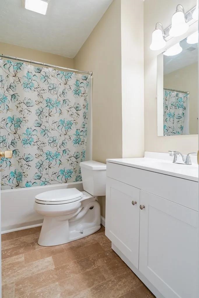 103 Winding Creek, Madisonville, Kentucky 42431, 3 Bedrooms Bedrooms, ,1 BathroomBathrooms,Single Family Residence,For Sale,Winding Creek,90697