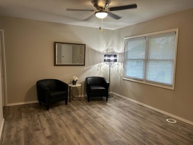 2115 DICKEY DRIVE, Owensboro, Kentucky 42301, 3 Bedrooms Bedrooms, ,1 BathroomBathrooms,Single Family Residence,For Sale,DICKEY DRIVE,90709