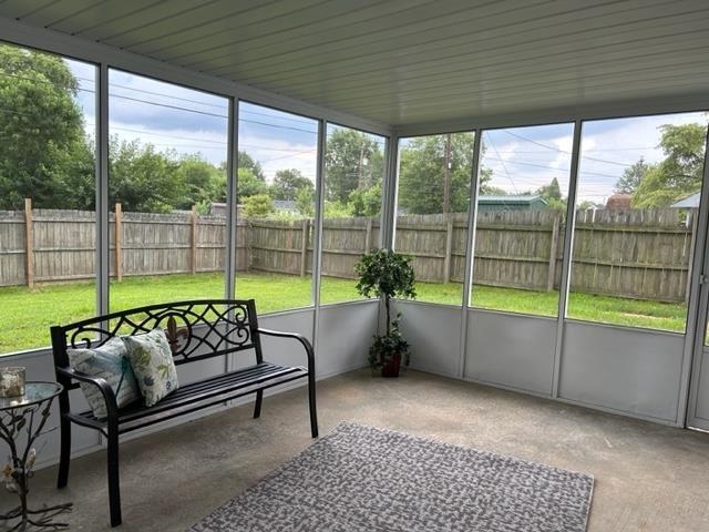 2115 DICKEY DRIVE, Owensboro, Kentucky 42301, 3 Bedrooms Bedrooms, ,1 BathroomBathrooms,Single Family Residence,For Sale,DICKEY DRIVE,90709