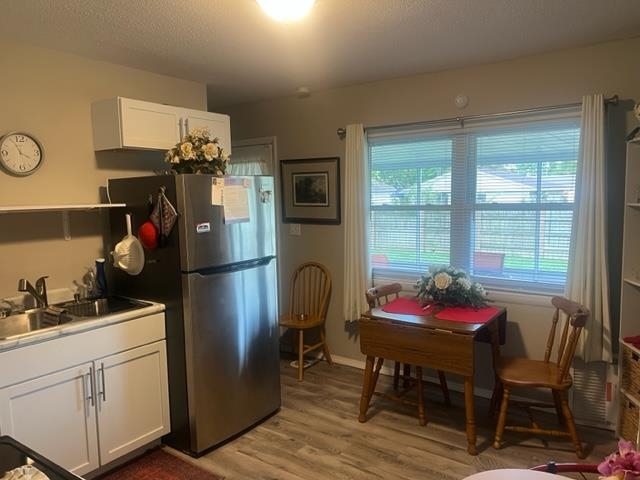 2115 DICKEY DRIVE, Owensboro, Kentucky 42301, 3 Bedrooms Bedrooms, ,1 BathroomBathrooms,Single Family Residence,For Sale,DICKEY DRIVE,90709