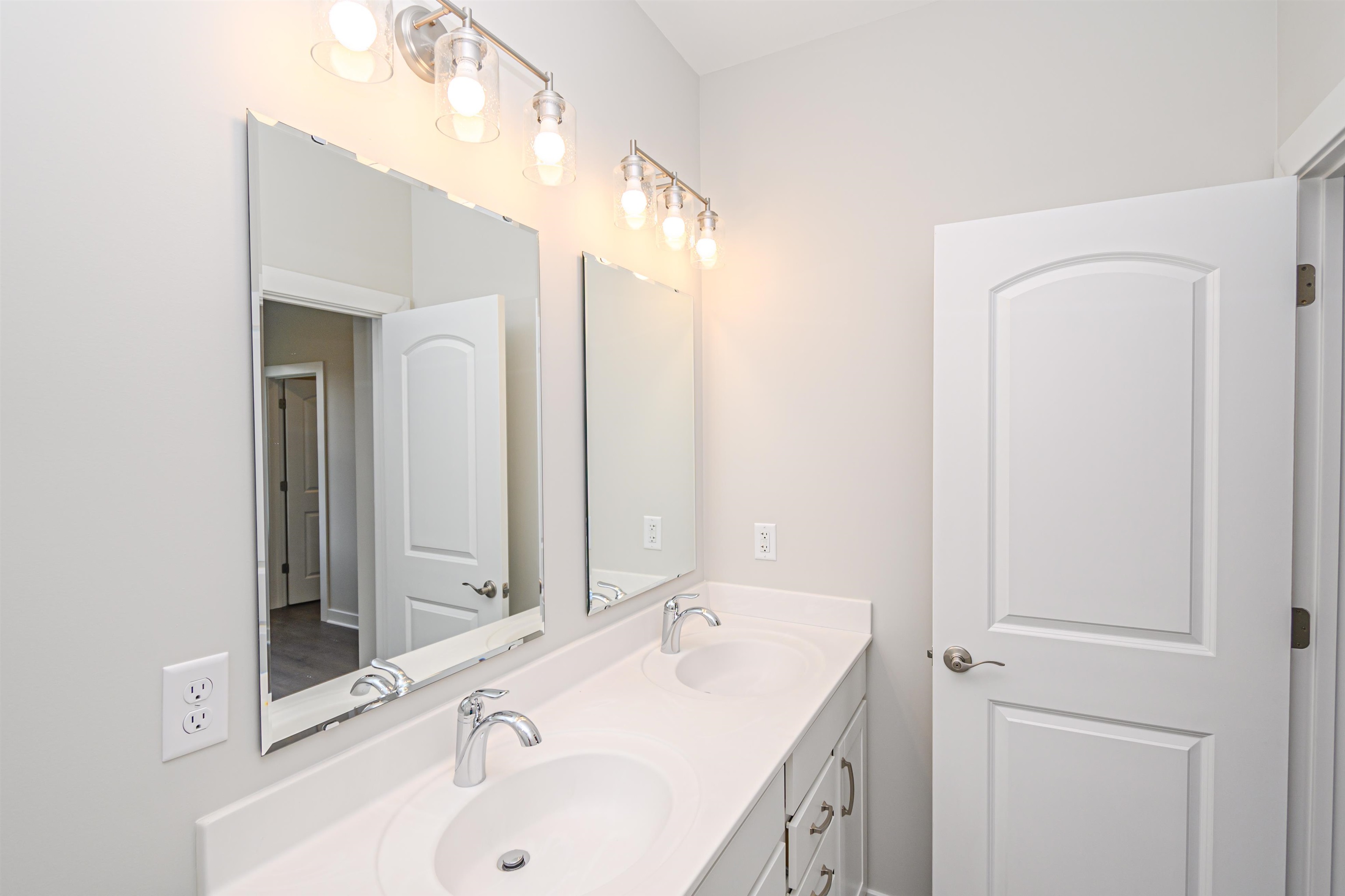 2327 Watson Circle, Owensboro, Kentucky 42301, 3 Bedrooms Bedrooms, ,2 BathroomsBathrooms,Single Family Residence,For Sale,Watson Circle,90710