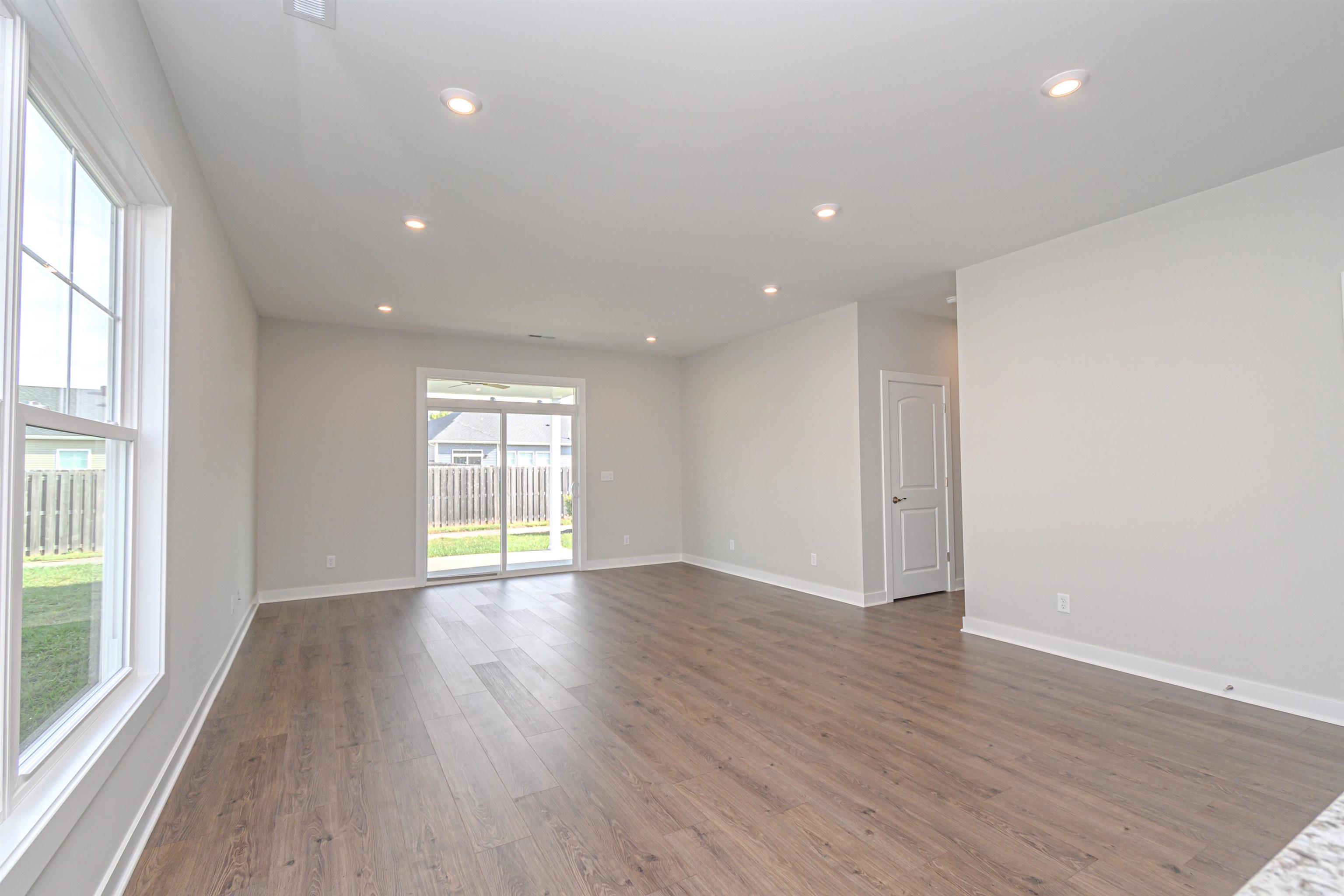 2327 Watson Circle, Owensboro, Kentucky 42301, 3 Bedrooms Bedrooms, ,2 BathroomsBathrooms,Single Family Residence,For Sale,Watson Circle,90710