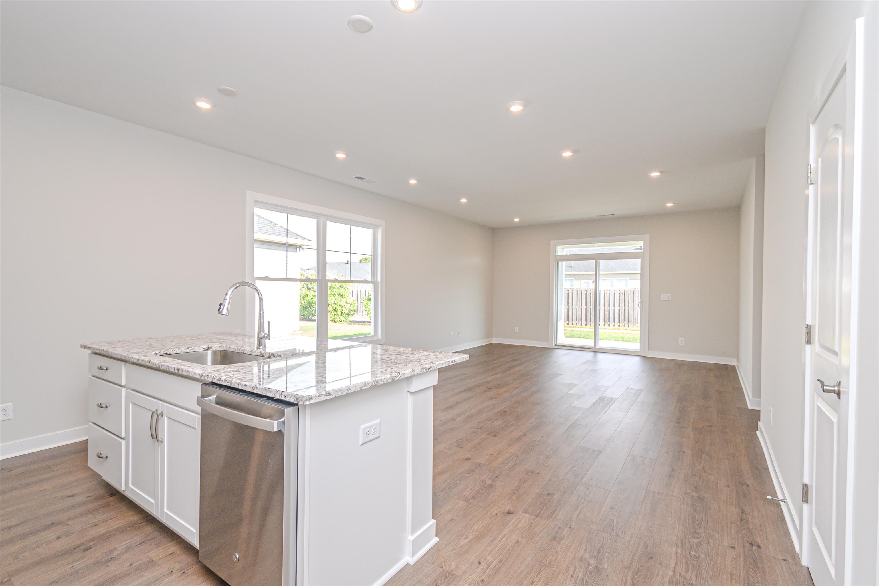 2327 Watson Circle, Owensboro, Kentucky 42301, 3 Bedrooms Bedrooms, ,2 BathroomsBathrooms,Single Family Residence,For Sale,Watson Circle,90710
