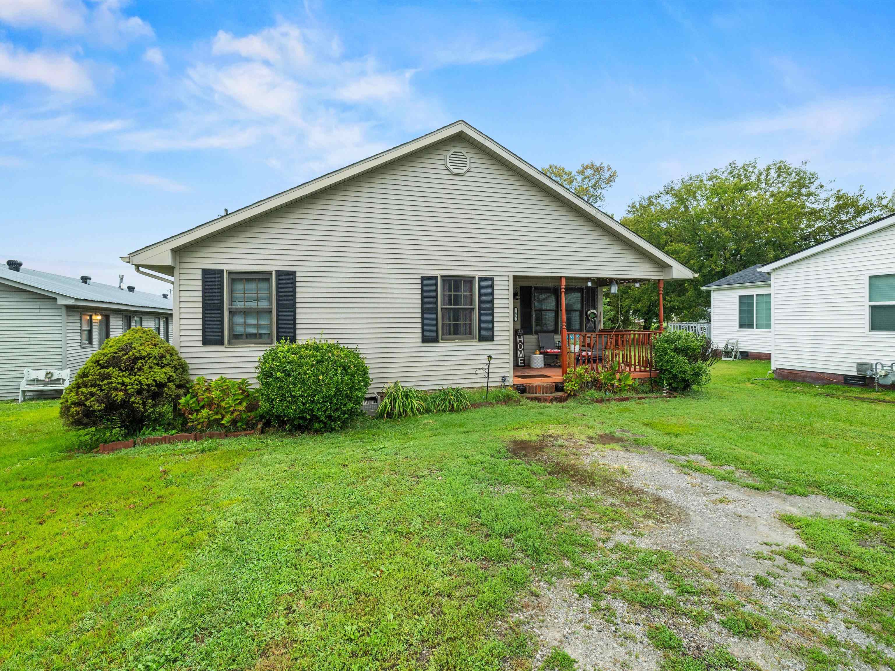 155 East Dixon St, Sebree, Kentucky 42455, 3 Bedrooms Bedrooms, ,2 BathroomsBathrooms,Single Family Residence,For Sale,East Dixon St,90711
