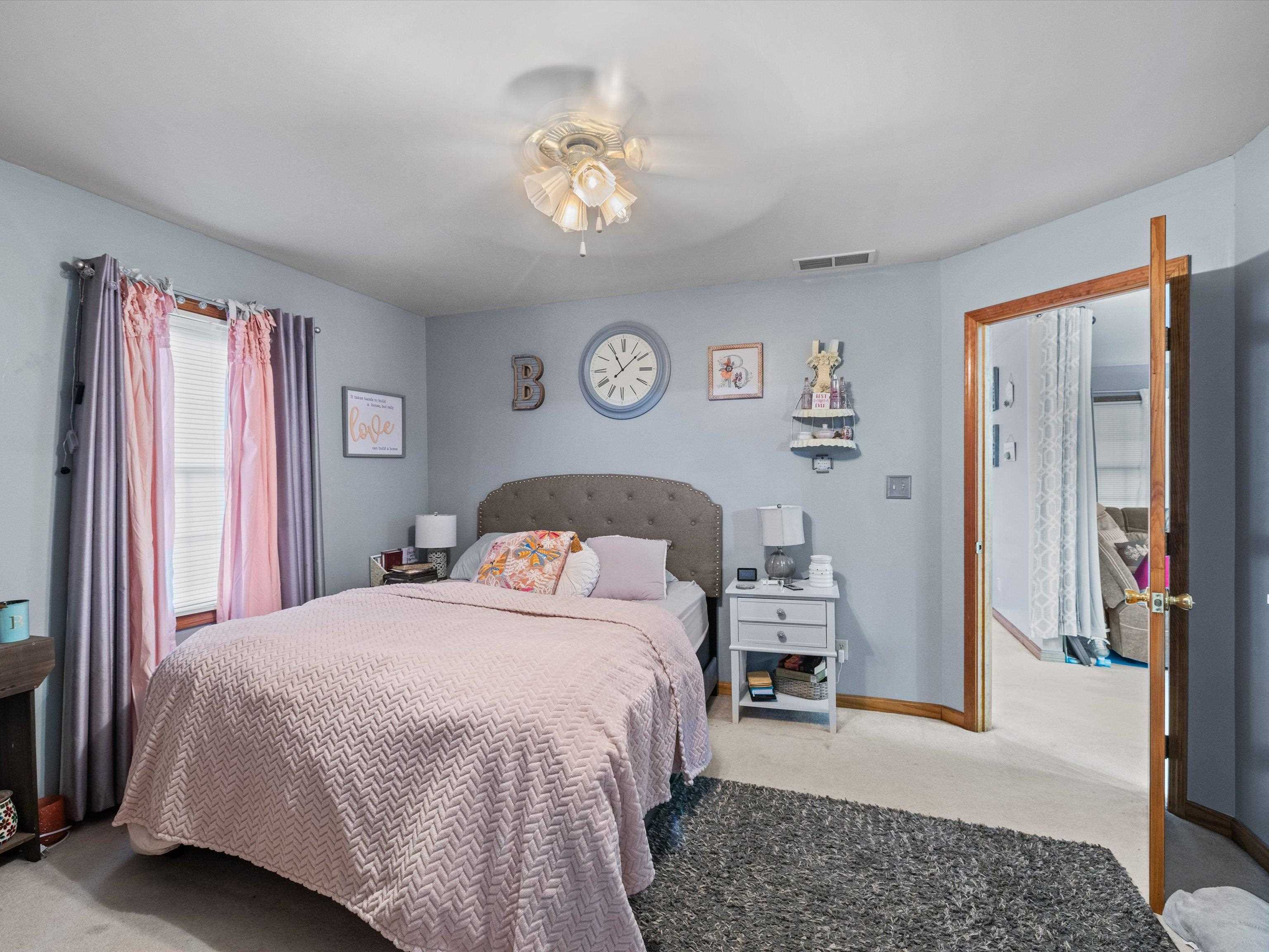 155 East Dixon St, Sebree, Kentucky 42455, 3 Bedrooms Bedrooms, ,2 BathroomsBathrooms,Single Family Residence,For Sale,East Dixon St,90711