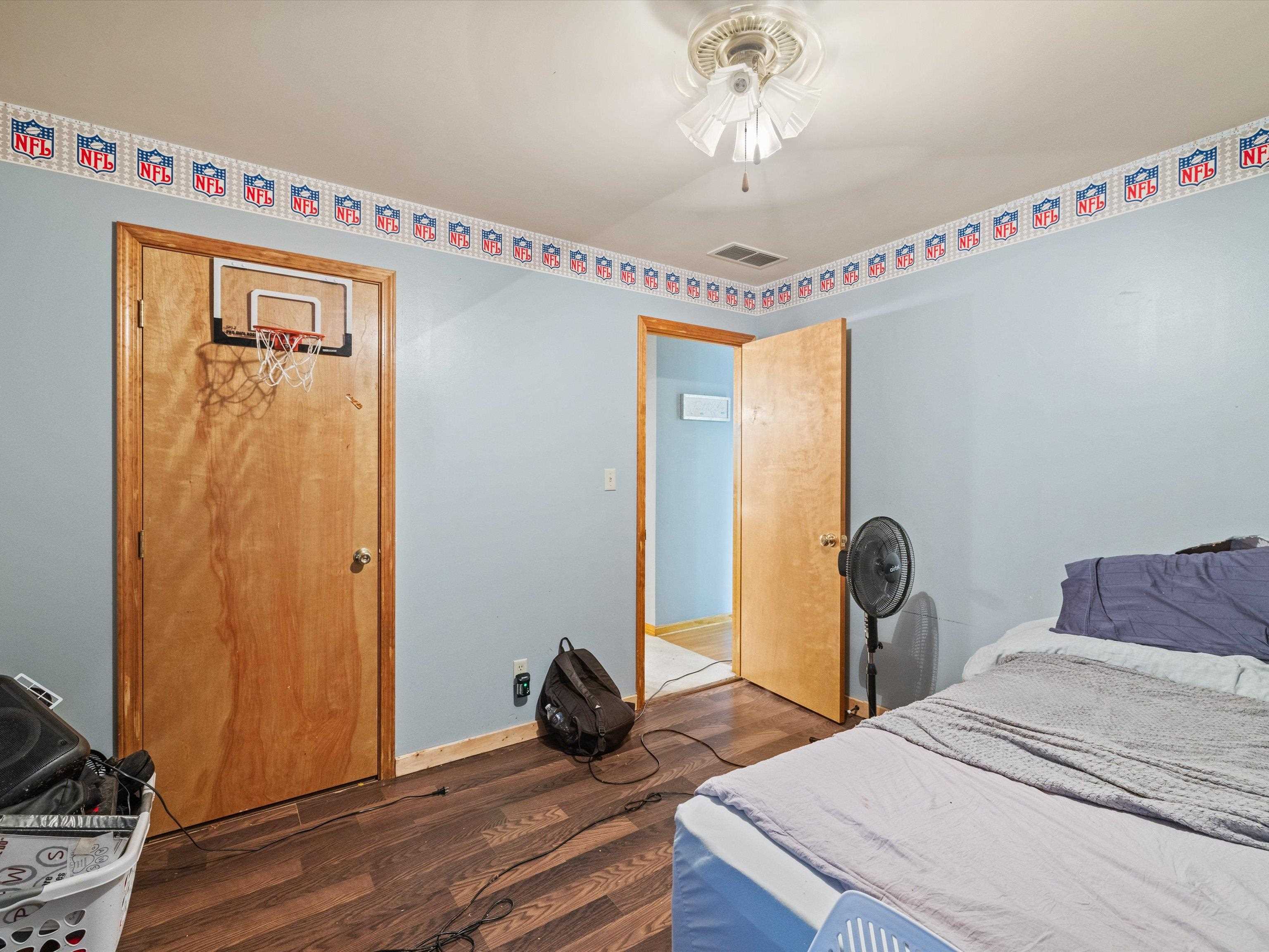 155 East Dixon St, Sebree, Kentucky 42455, 3 Bedrooms Bedrooms, ,2 BathroomsBathrooms,Single Family Residence,For Sale,East Dixon St,90711