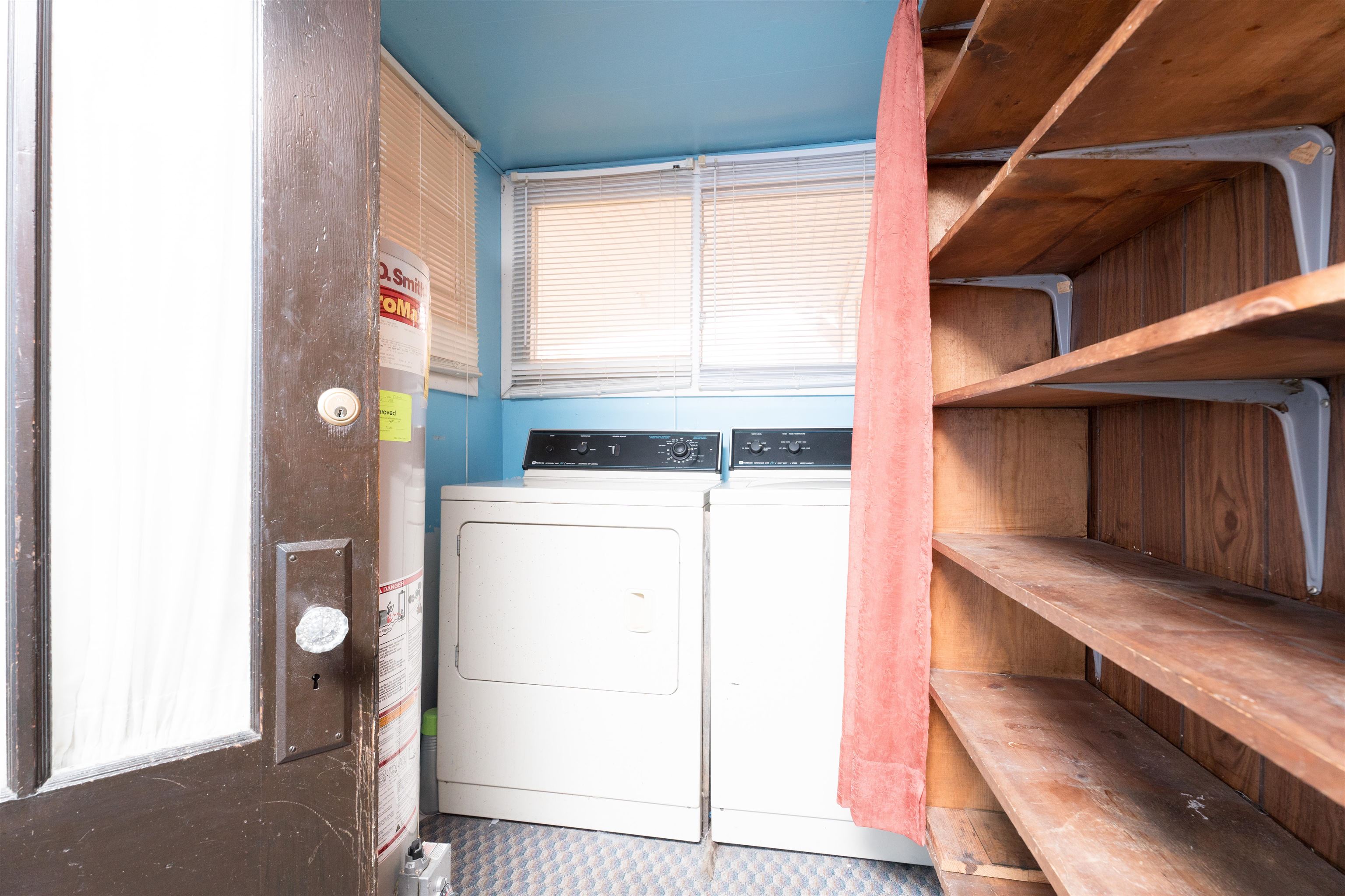 610 Elm Street, Owensboro, Kentucky 42301, 2 Bedrooms Bedrooms, ,1 BathroomBathrooms,Single Family Residence,For Sale,Elm Street,90712