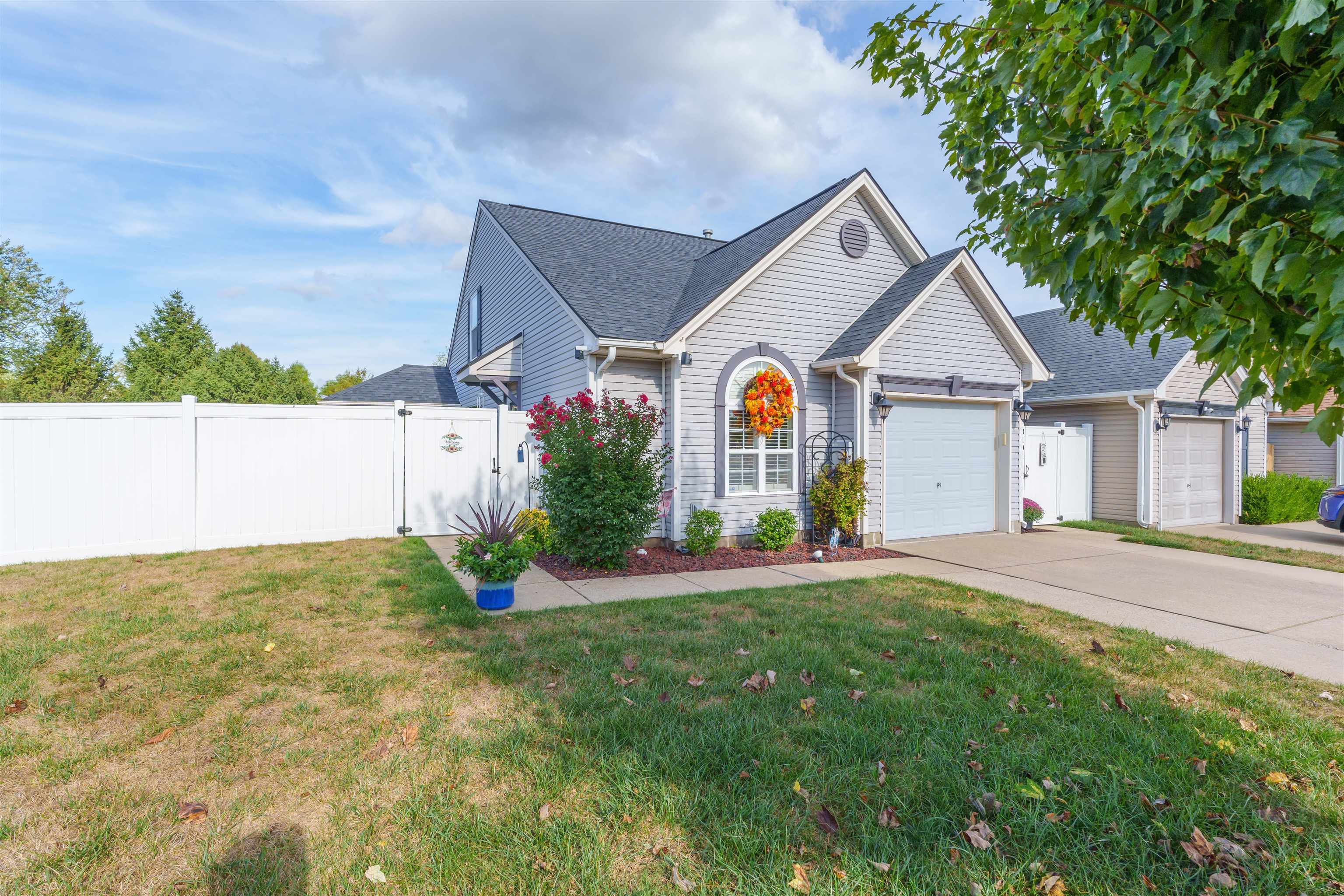 3101 Village Gate Cove, Owensboro, Kentucky 42303, 3 Bedrooms Bedrooms, ,2 BathroomsBathrooms,Single Family Residence,For Sale,Village Gate Cove,90713
