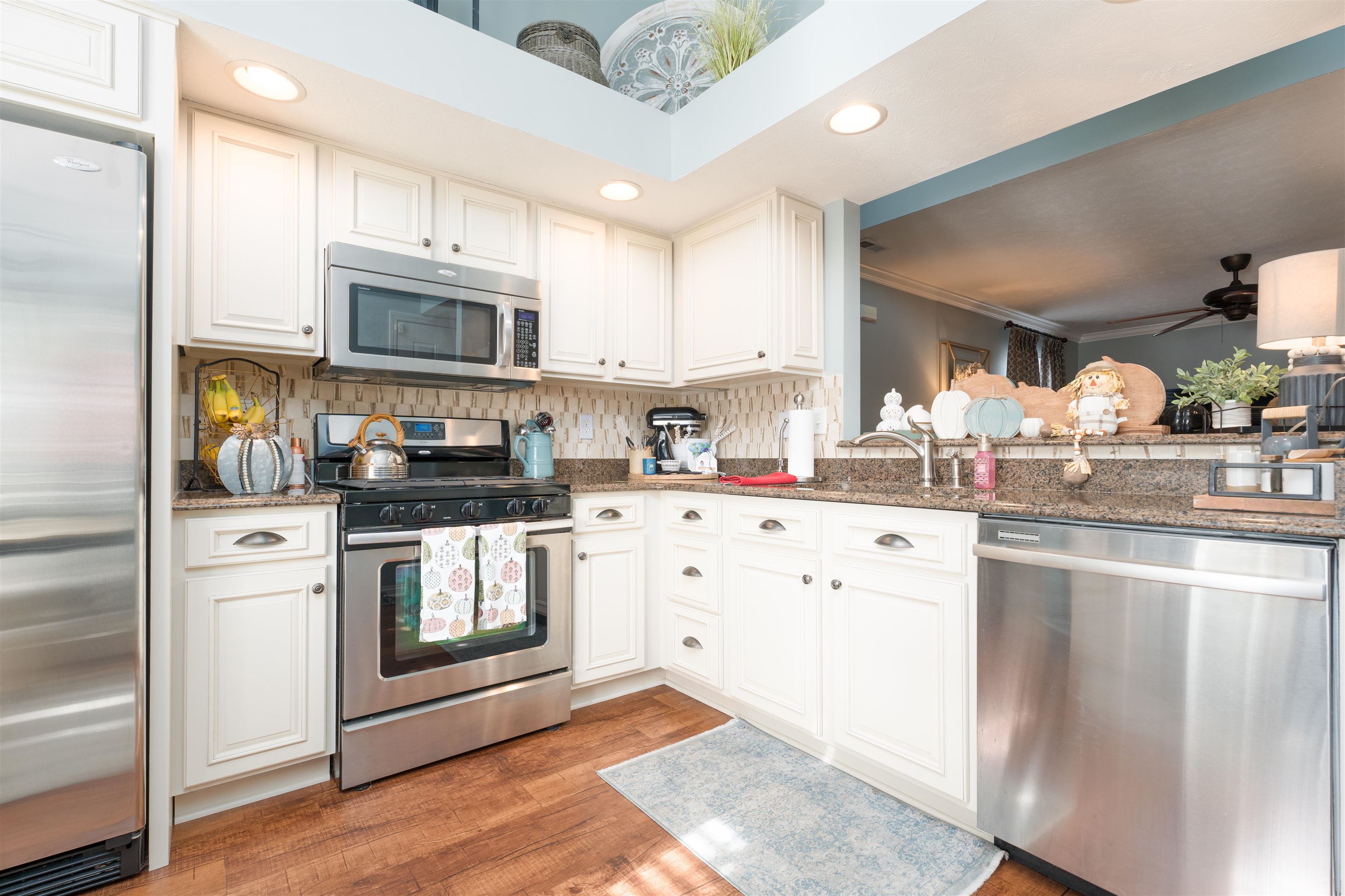 3101 Village Gate Cove, Owensboro, Kentucky 42303, 3 Bedrooms Bedrooms, ,2 BathroomsBathrooms,Single Family Residence,For Sale,Village Gate Cove,90713