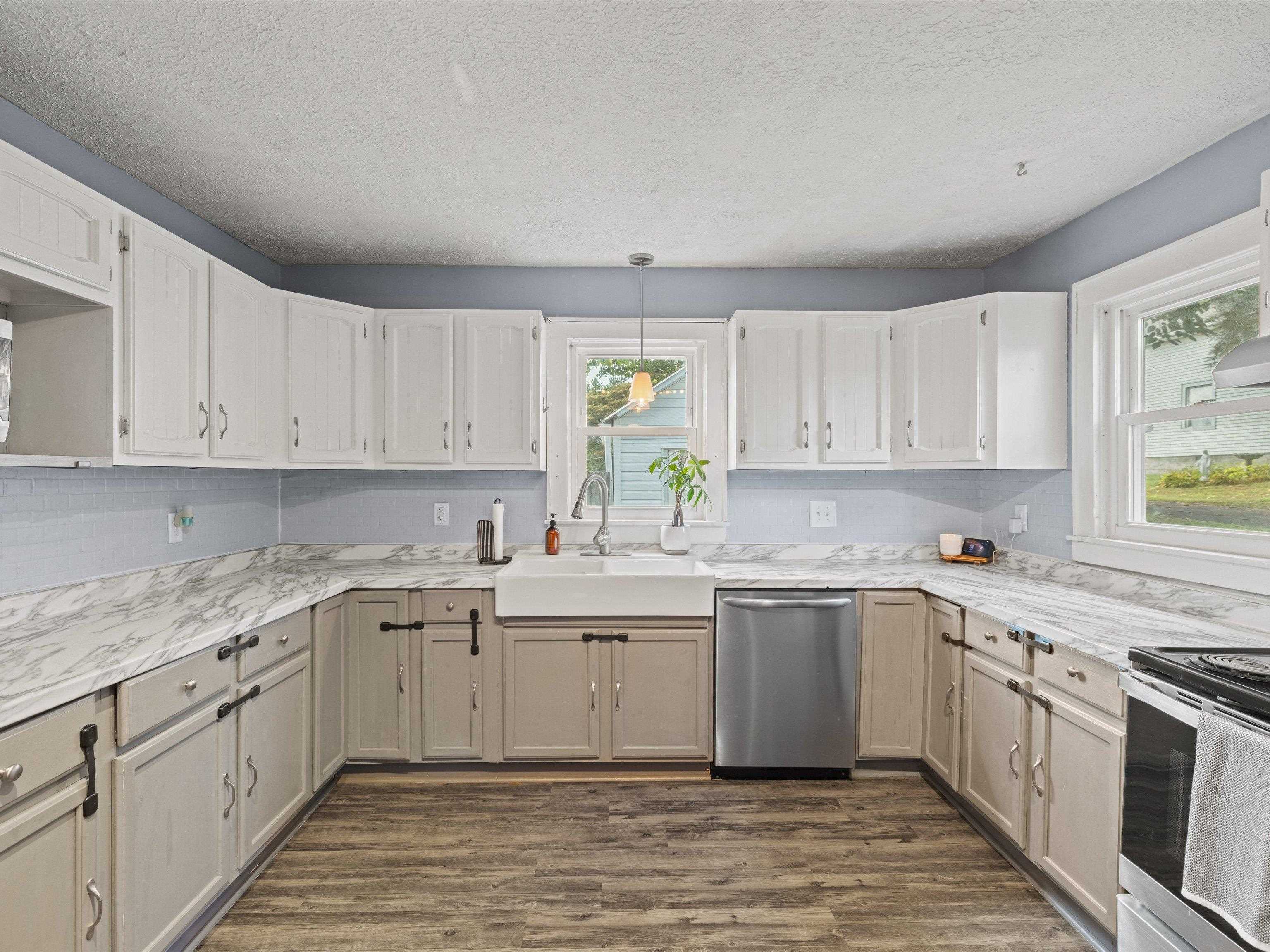 624 Wing Ave, Owensboro, Kentucky 42303, 3 Bedrooms Bedrooms, ,1 BathroomBathrooms,Single Family Residence,For Sale,Wing Ave,90717