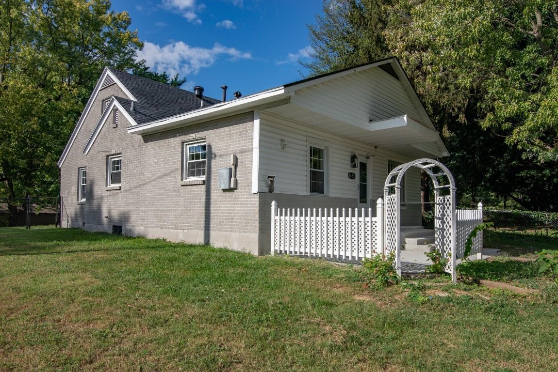 1823 Cullen Ave, Owensboro, Kentucky 42301, 4 Bedrooms Bedrooms, ,1 BathroomBathrooms,Single Family Residence,For Sale,Cullen Ave,90720