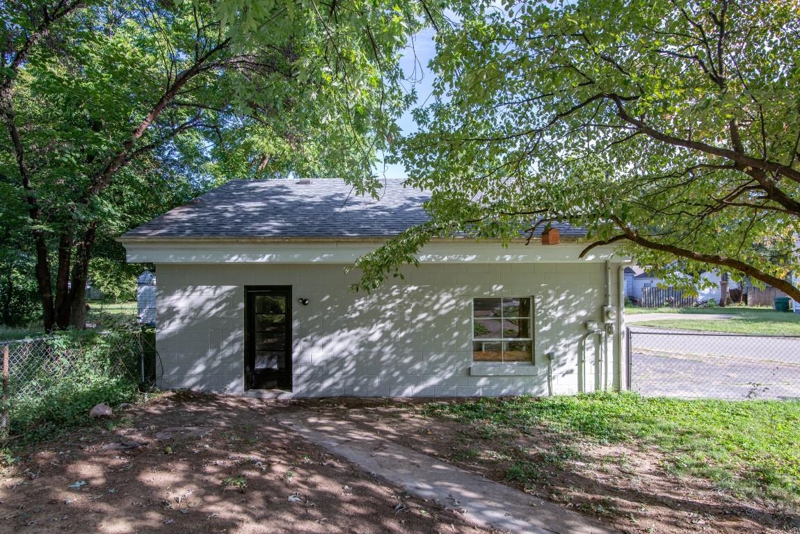 1823 Cullen Ave, Owensboro, Kentucky 42301, 4 Bedrooms Bedrooms, ,1 BathroomBathrooms,Single Family Residence,For Sale,Cullen Ave,90720