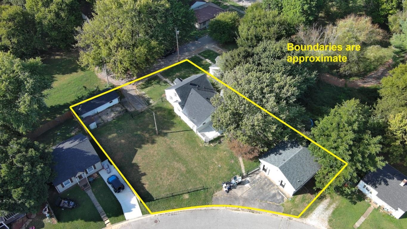 1823 Cullen Ave, Owensboro, Kentucky 42301, 4 Bedrooms Bedrooms, ,1 BathroomBathrooms,Single Family Residence,For Sale,Cullen Ave,90720